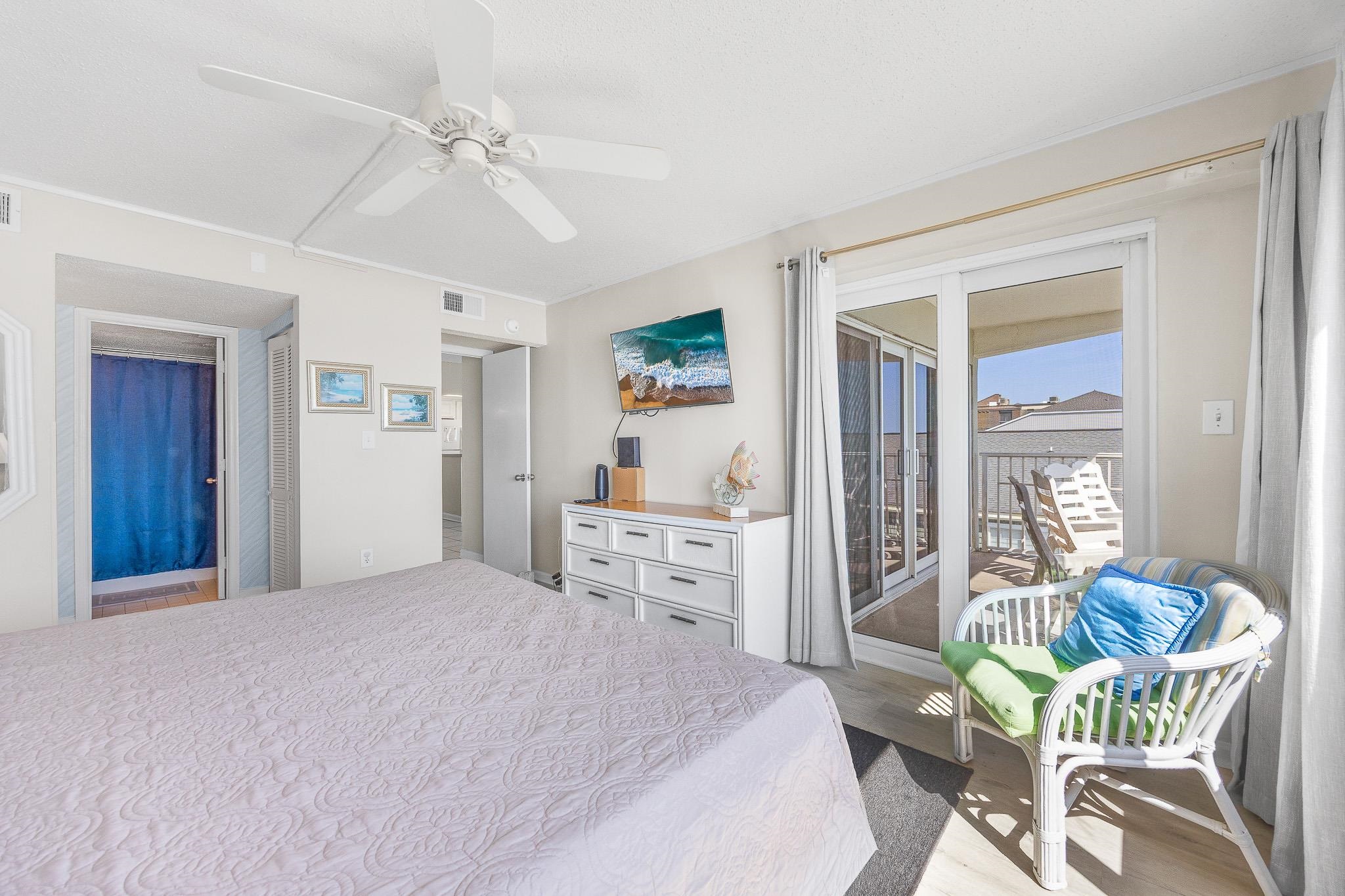 5806 North Ocean Blvd. Property Photo 19