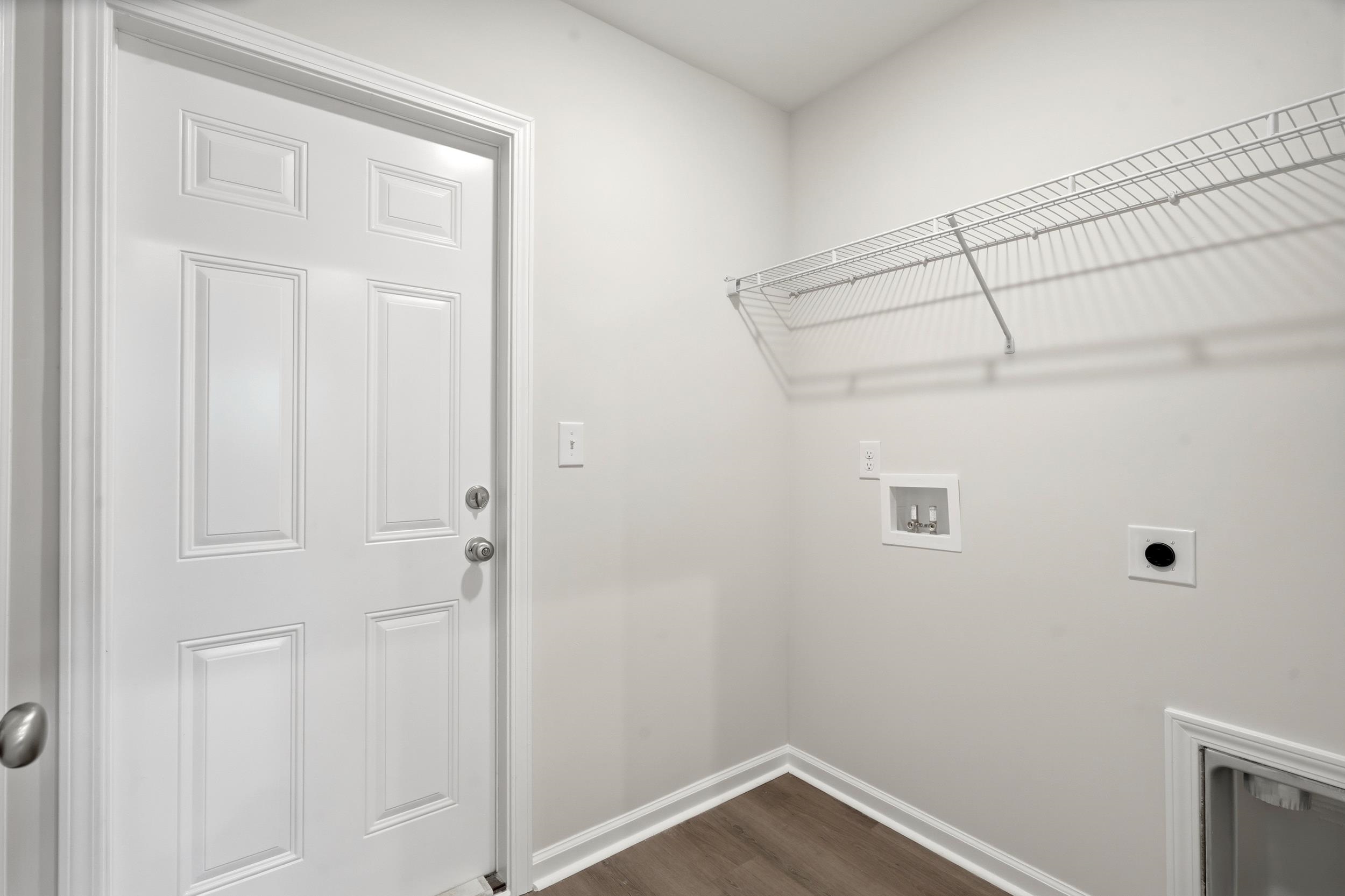 44 Bennington Ct Property Photo 6