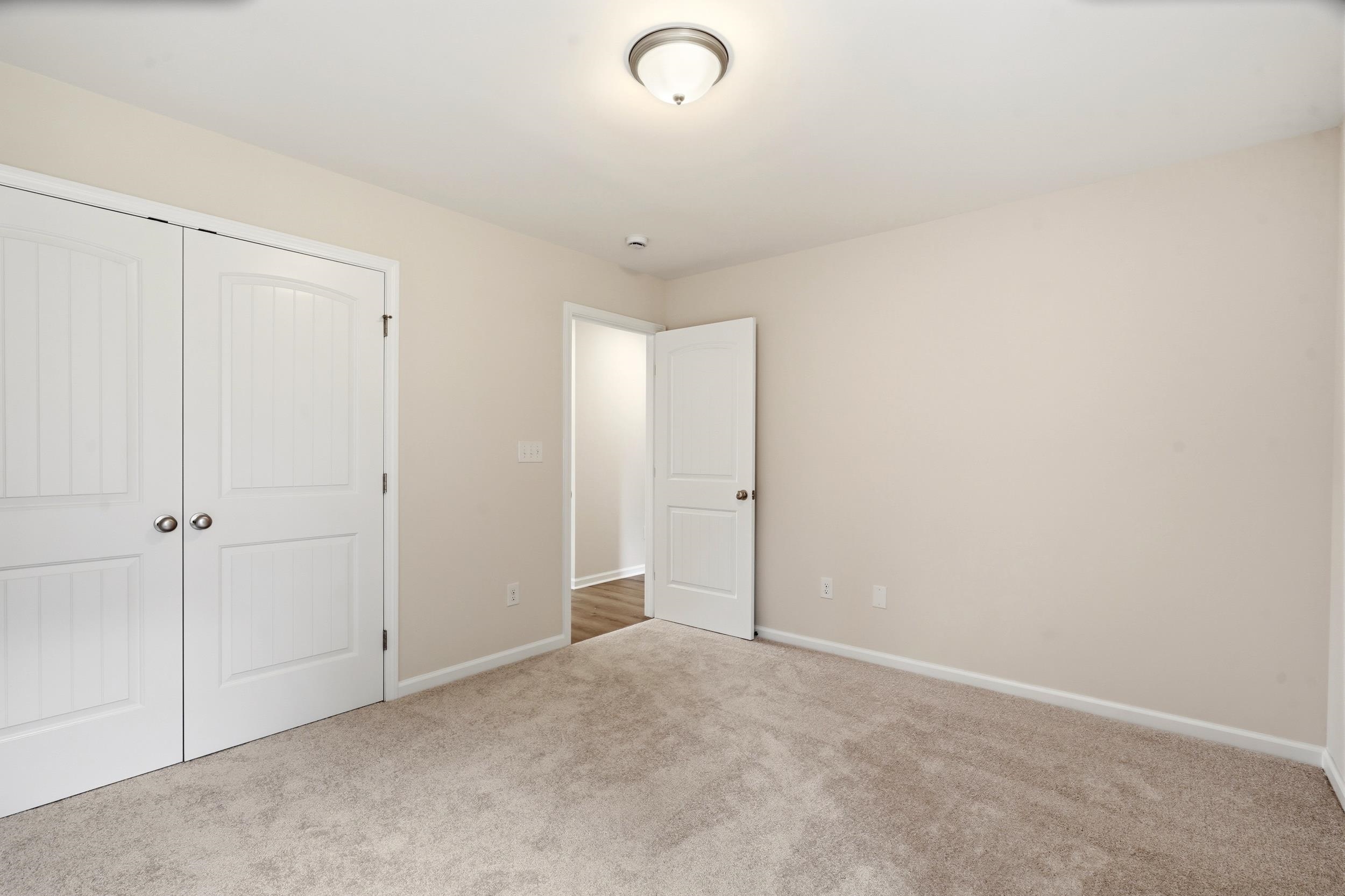 44 Bennington Ct Property Photo 15