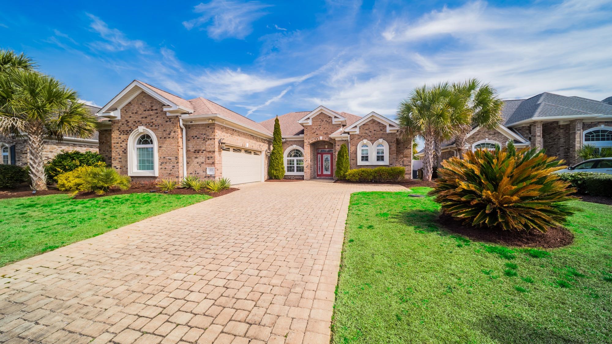 424 Waterfall Circle Property Photo 1