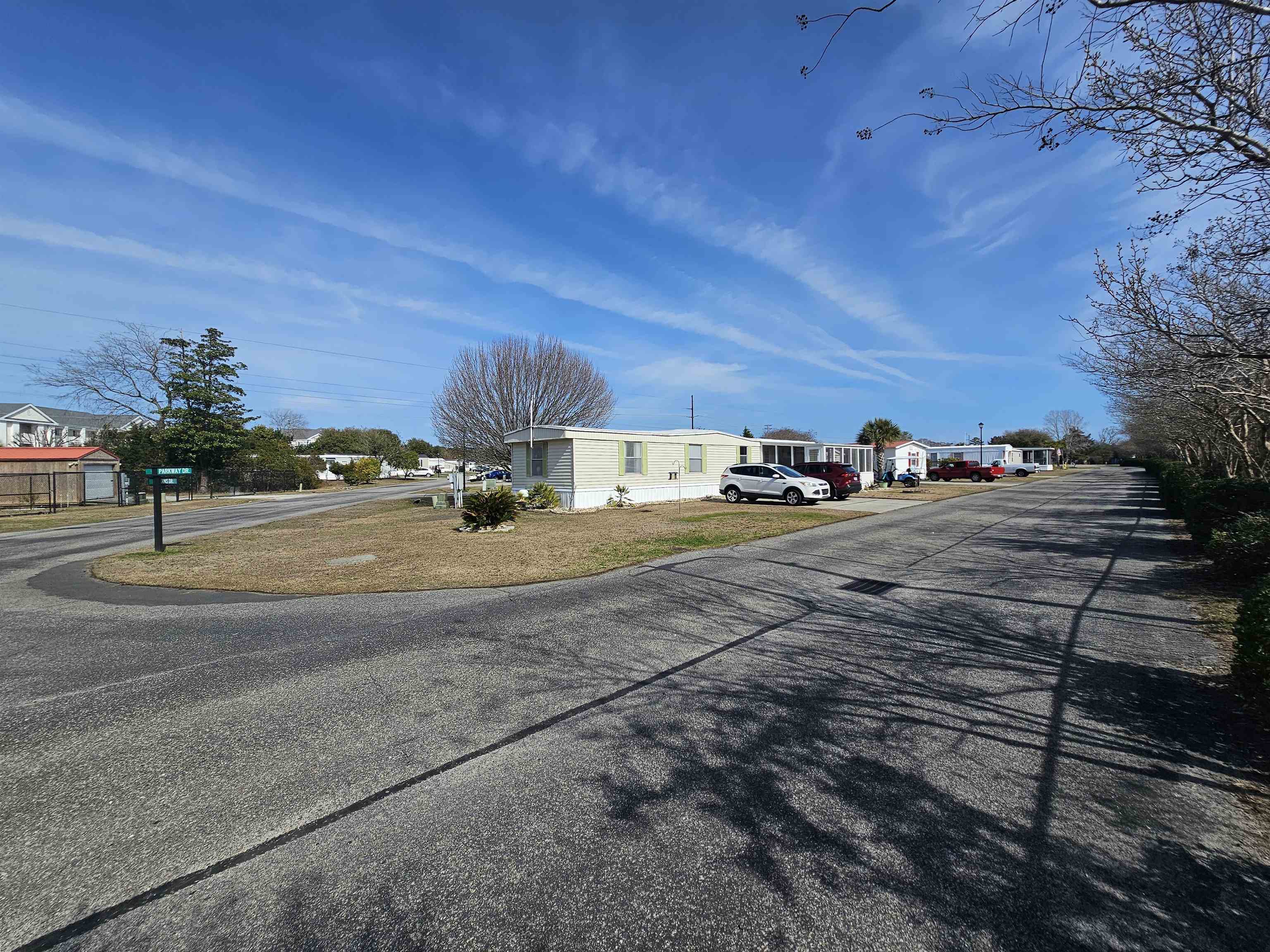 701 Parkway Dr. Property Photo 4