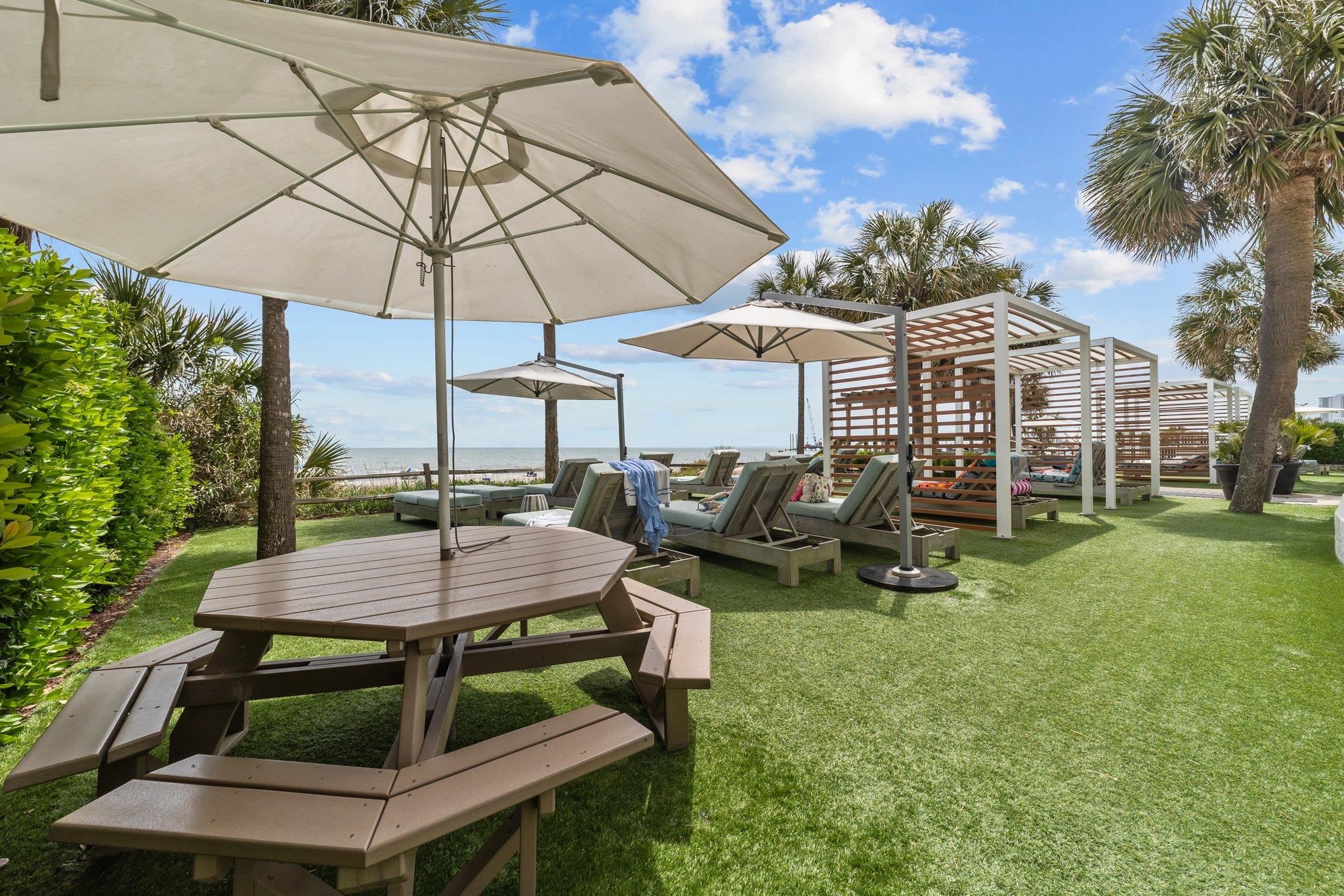 2701 N Ocean Blvd. Property Photo 26