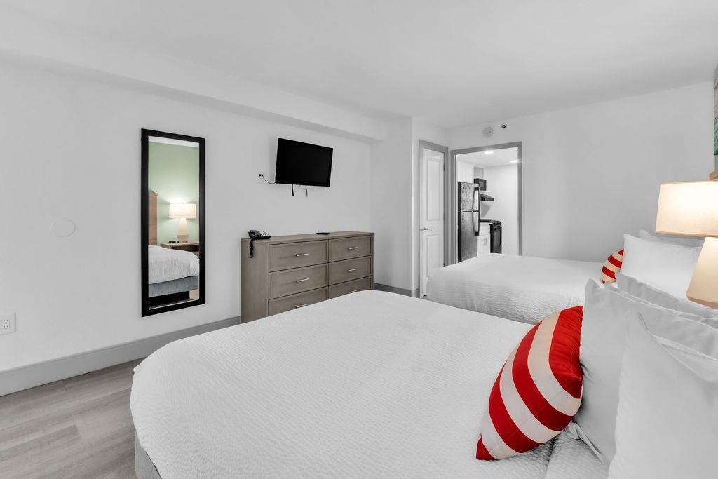 2401 S Ocean Blvd. Property Photo 8
