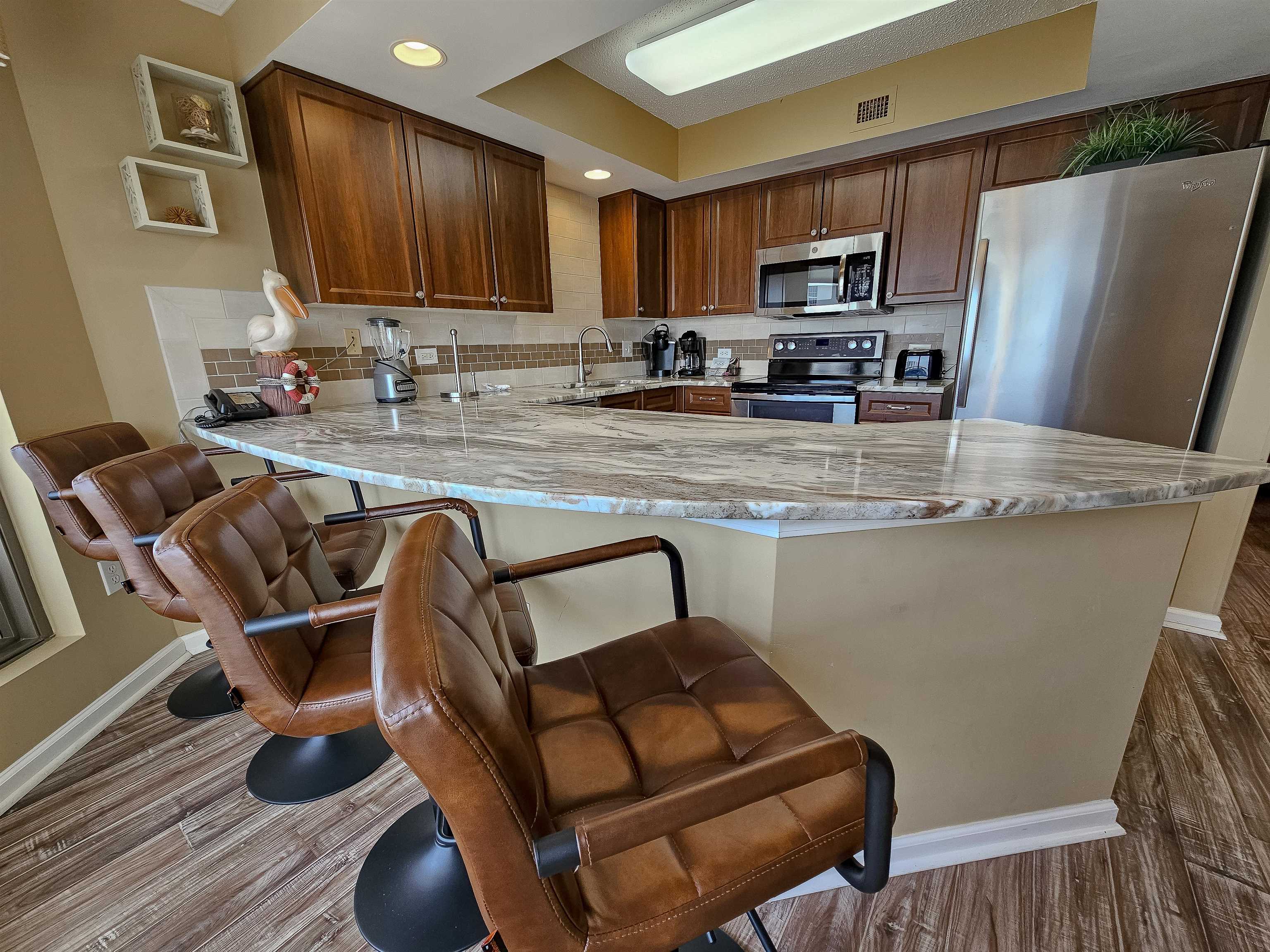 8560 Queensway Blvd. Property Photo 14