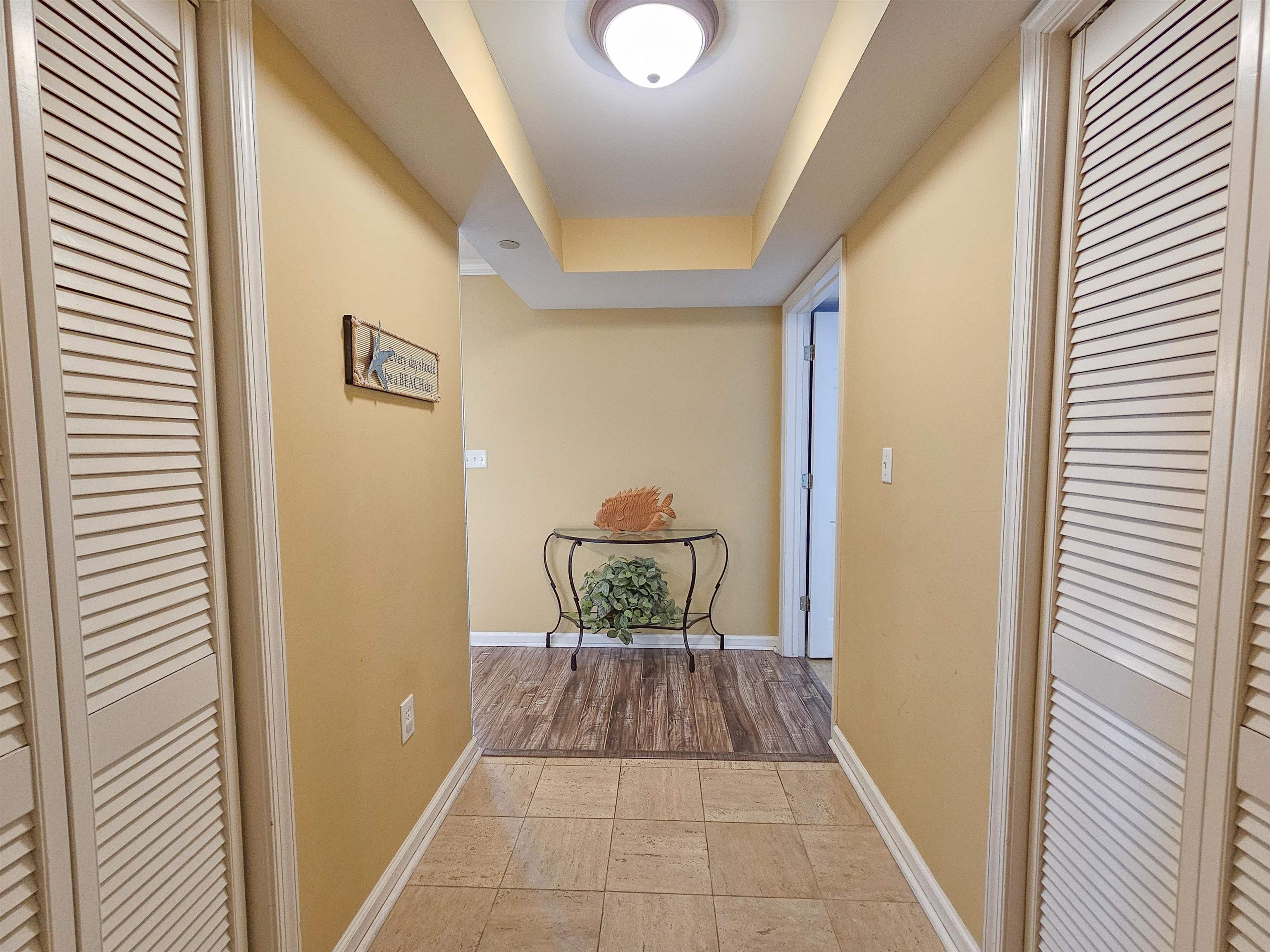 8560 Queensway Blvd. Property Photo 18