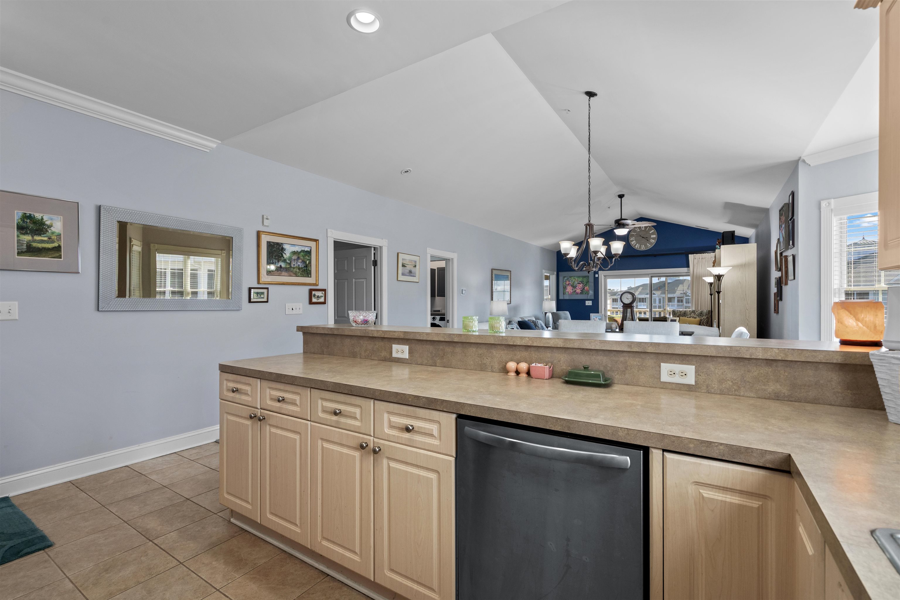 4851 Luster Leaf Circle Property Photo 7