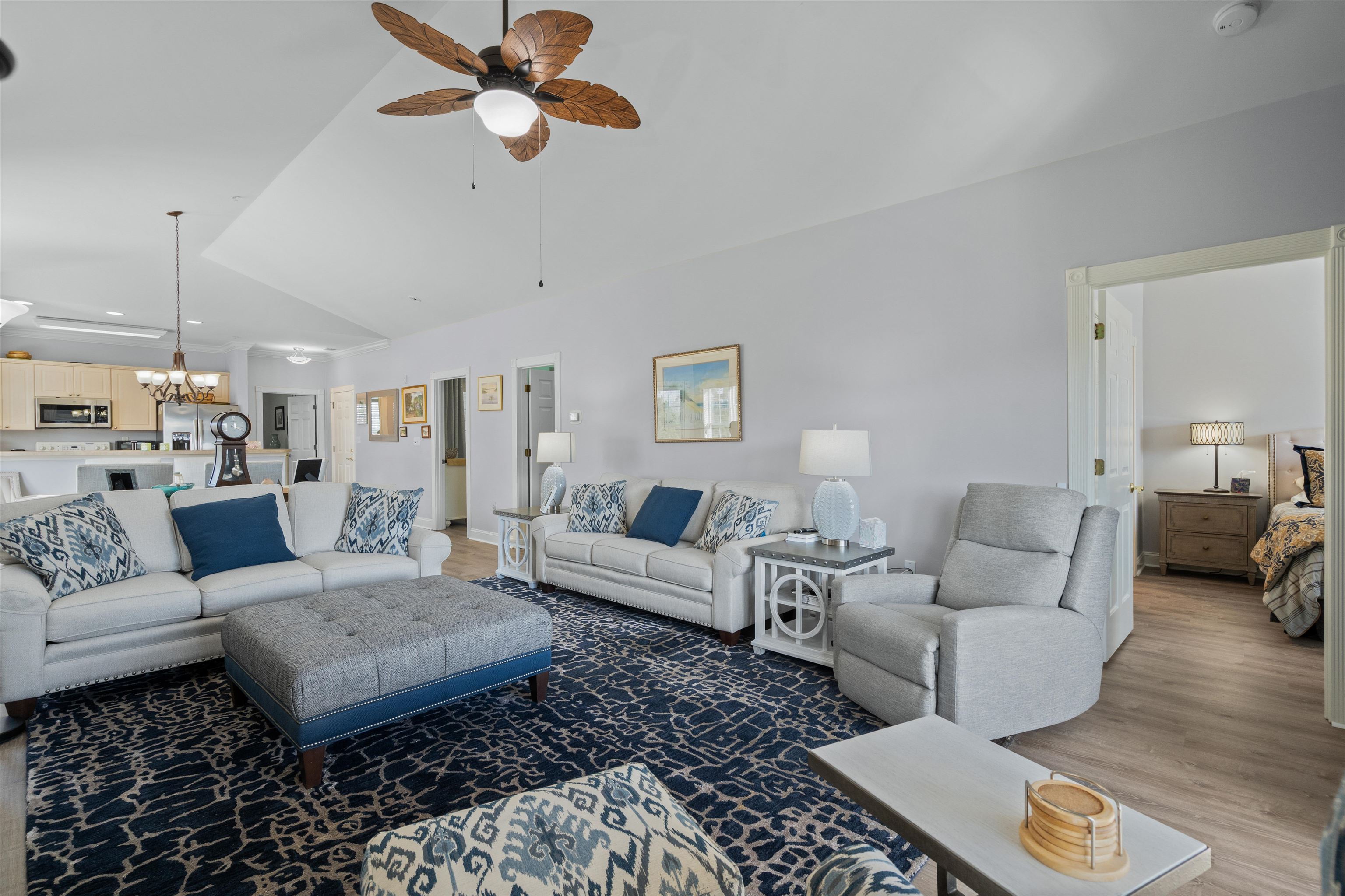 4851 Luster Leaf Circle Property Photo 12