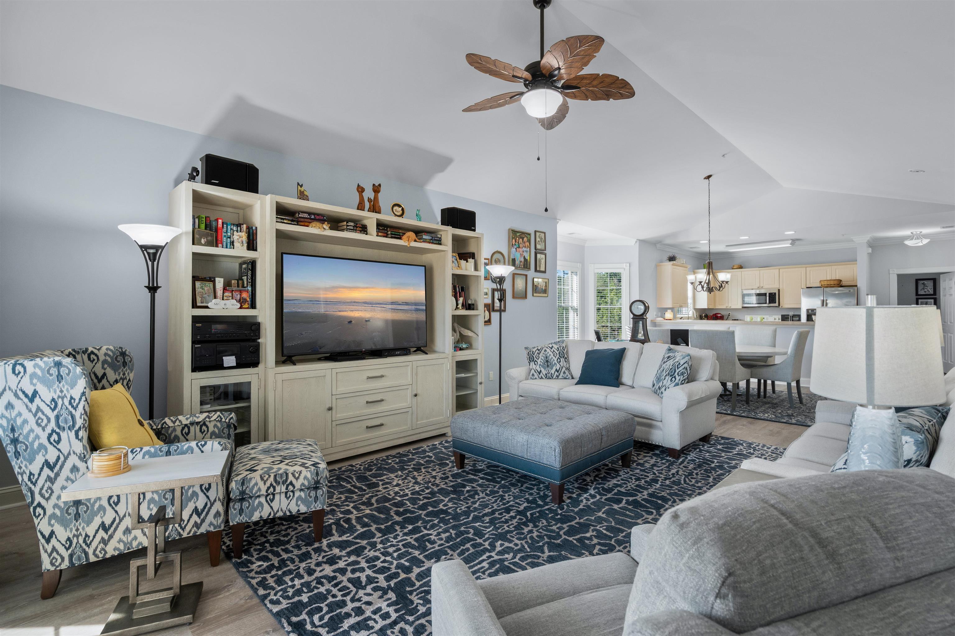 4851 Luster Leaf Circle Property Photo 13