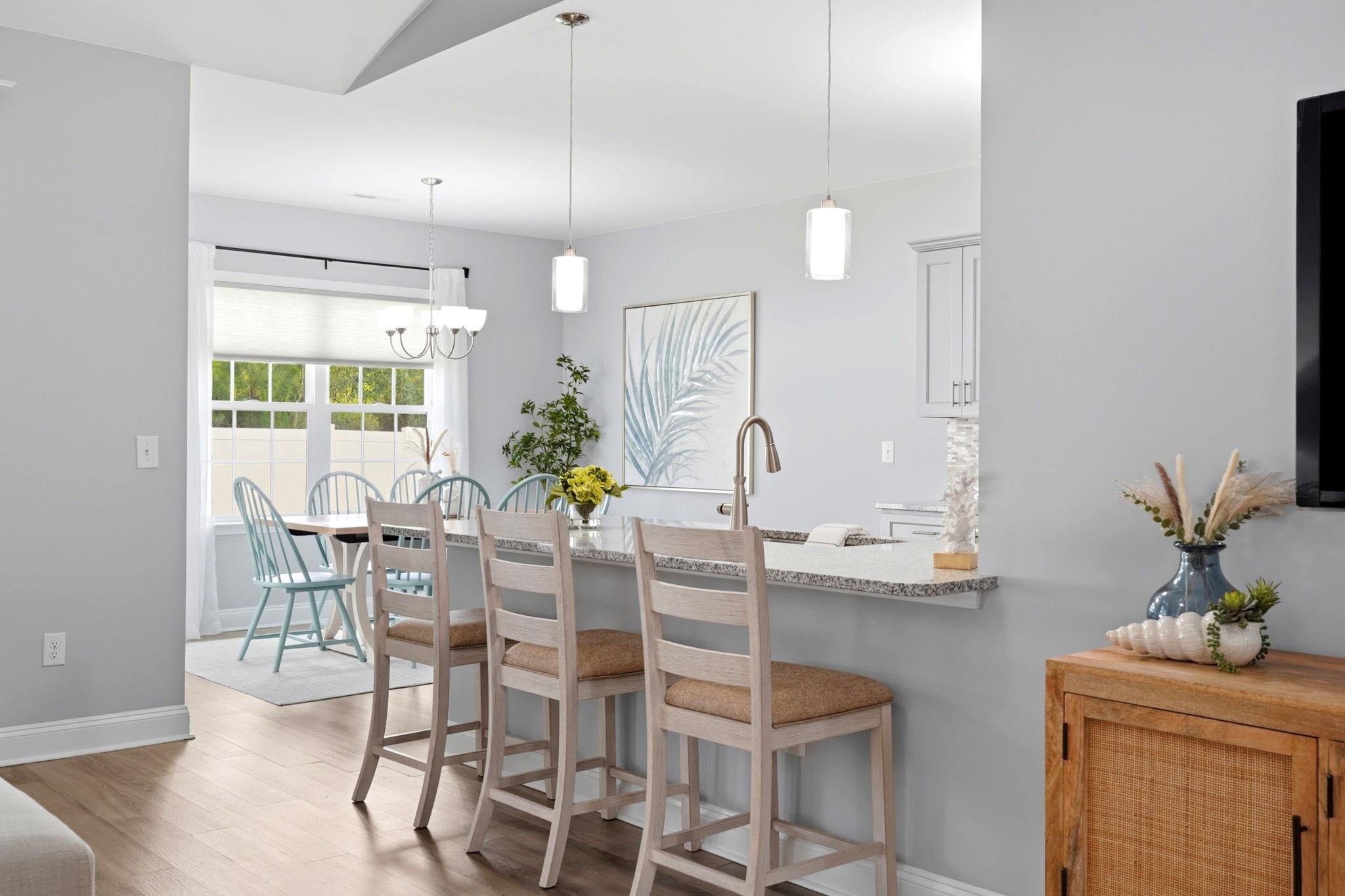 808 Twickenham Loop Property Photo 10