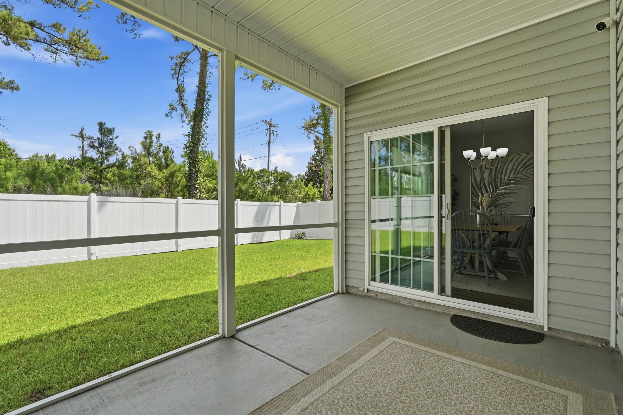 808 Twickenham Loop Property Photo 39