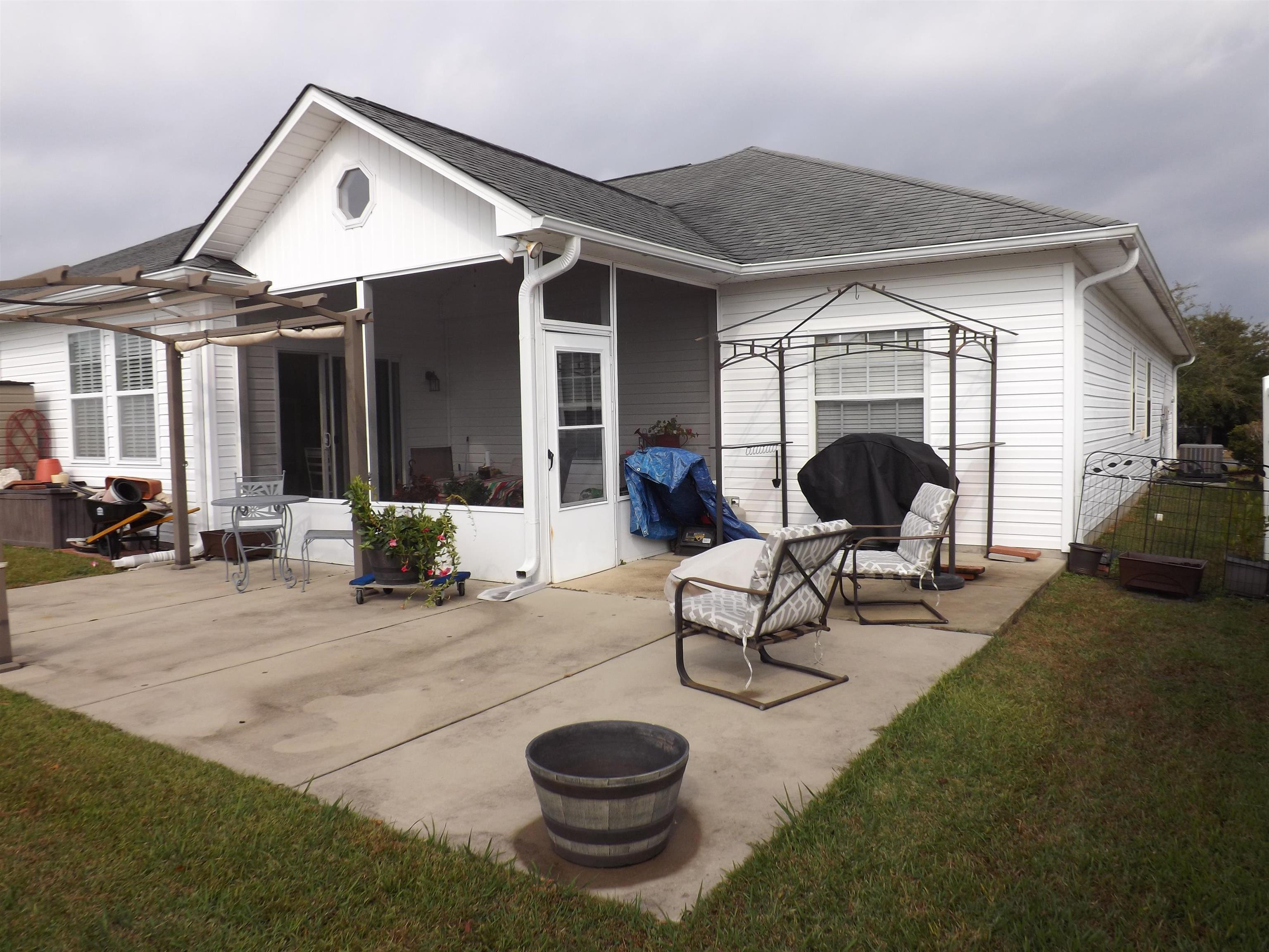 237 Cloverleaf Dr. Property Photo 29
