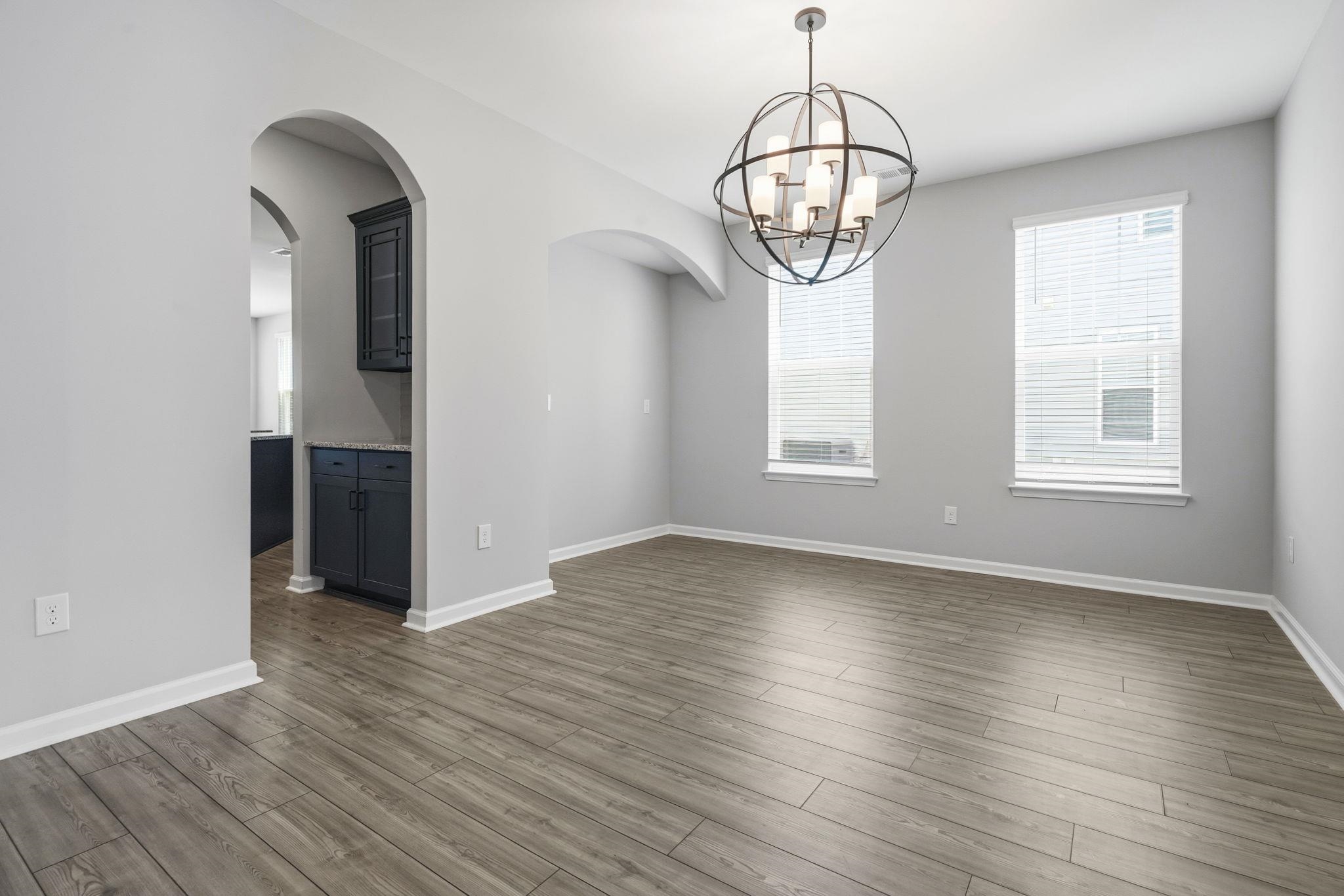 140 Azure Loop Property Photo 16