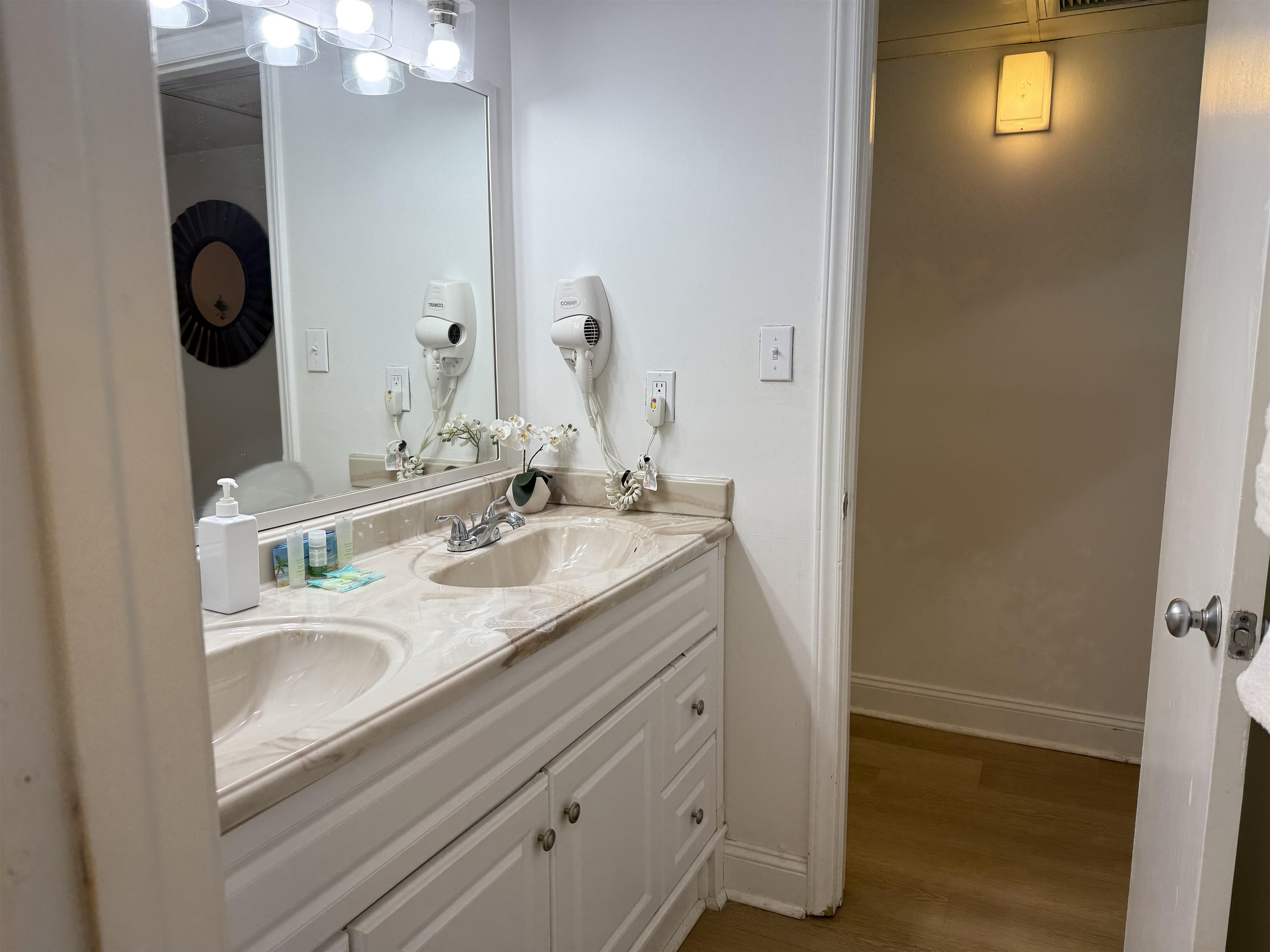 2310 N Ocean Blvd. Property Photo 17