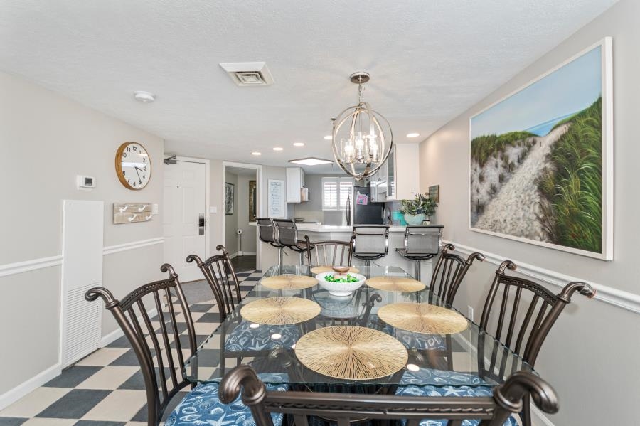 5523 N Ocean Blvd. Property Photo 10