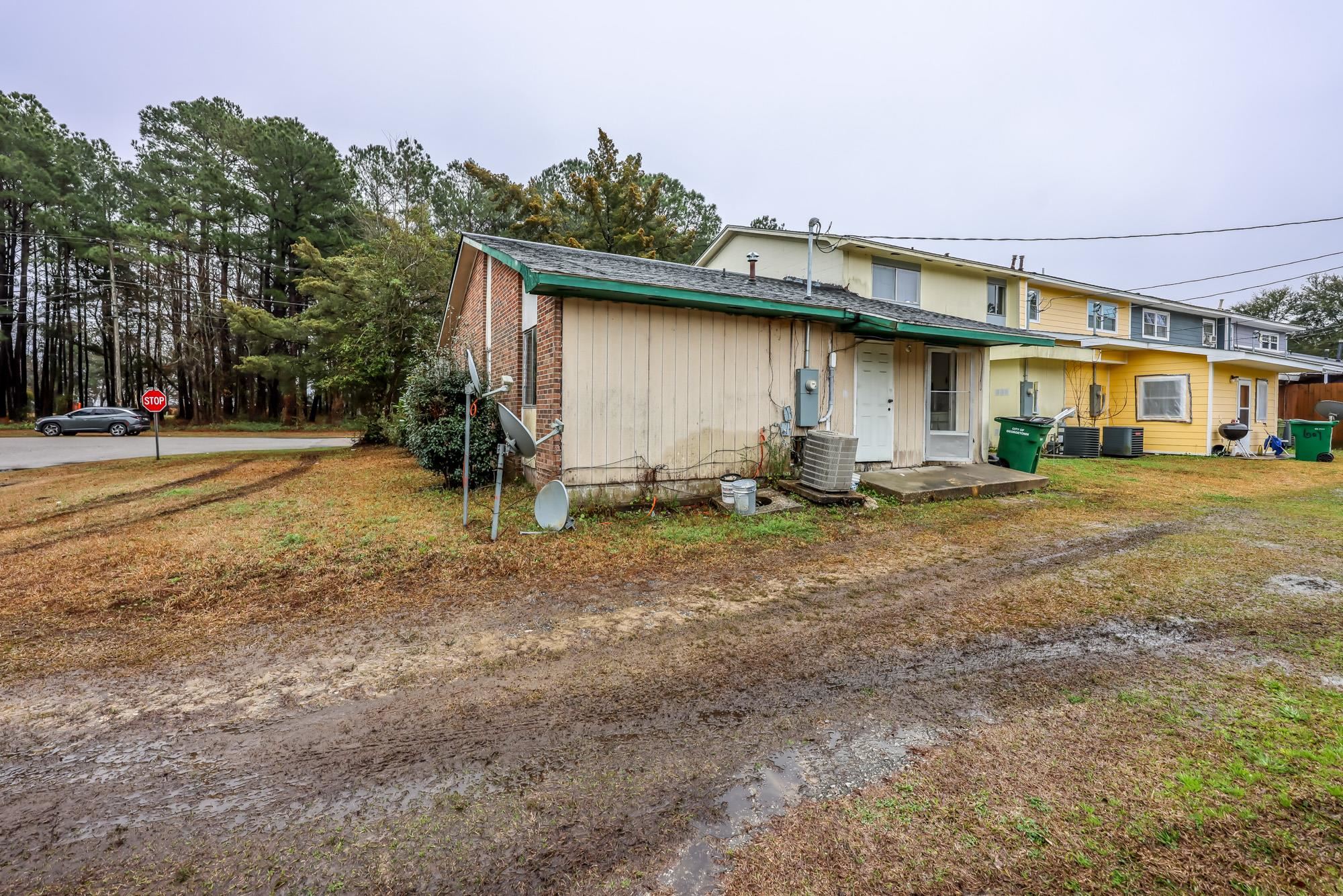 611 Dekalb St. Property Photo 18