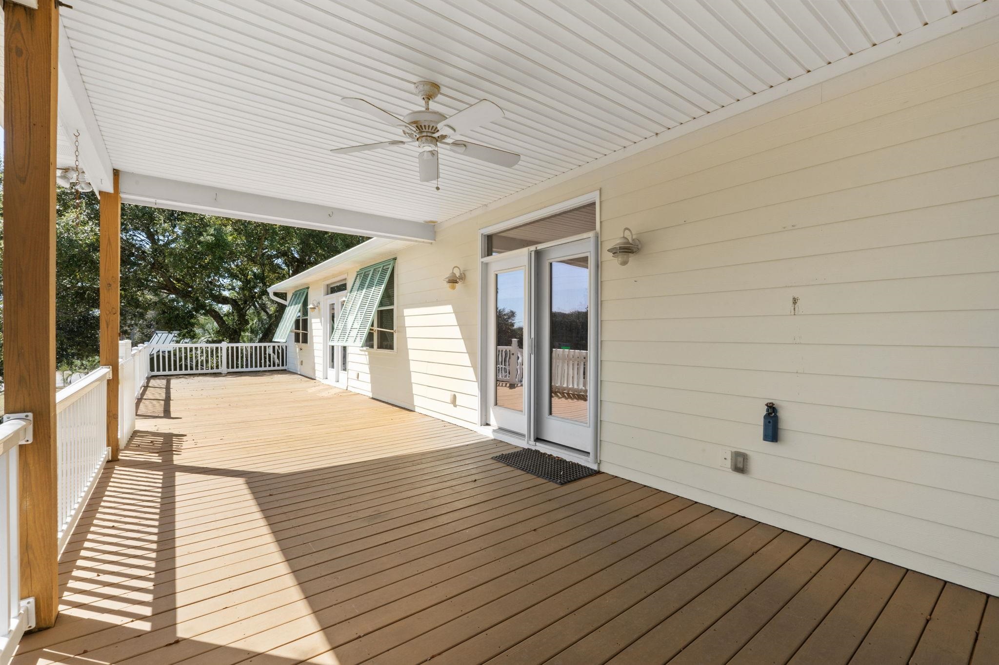 3926 Flagg St. Property Photo 4