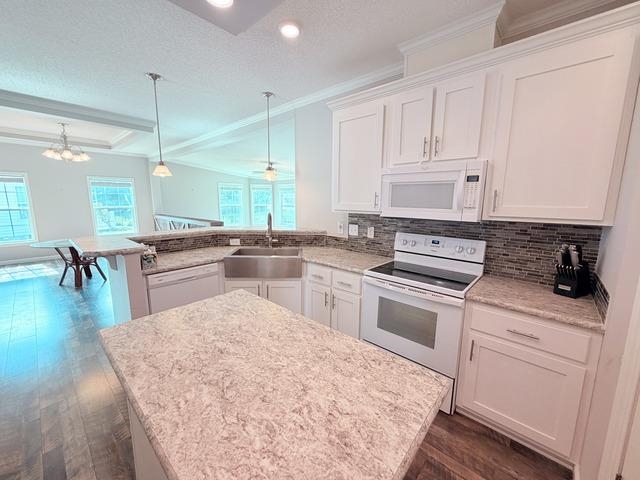 1226 Merrymount Dr. Property Photo 14