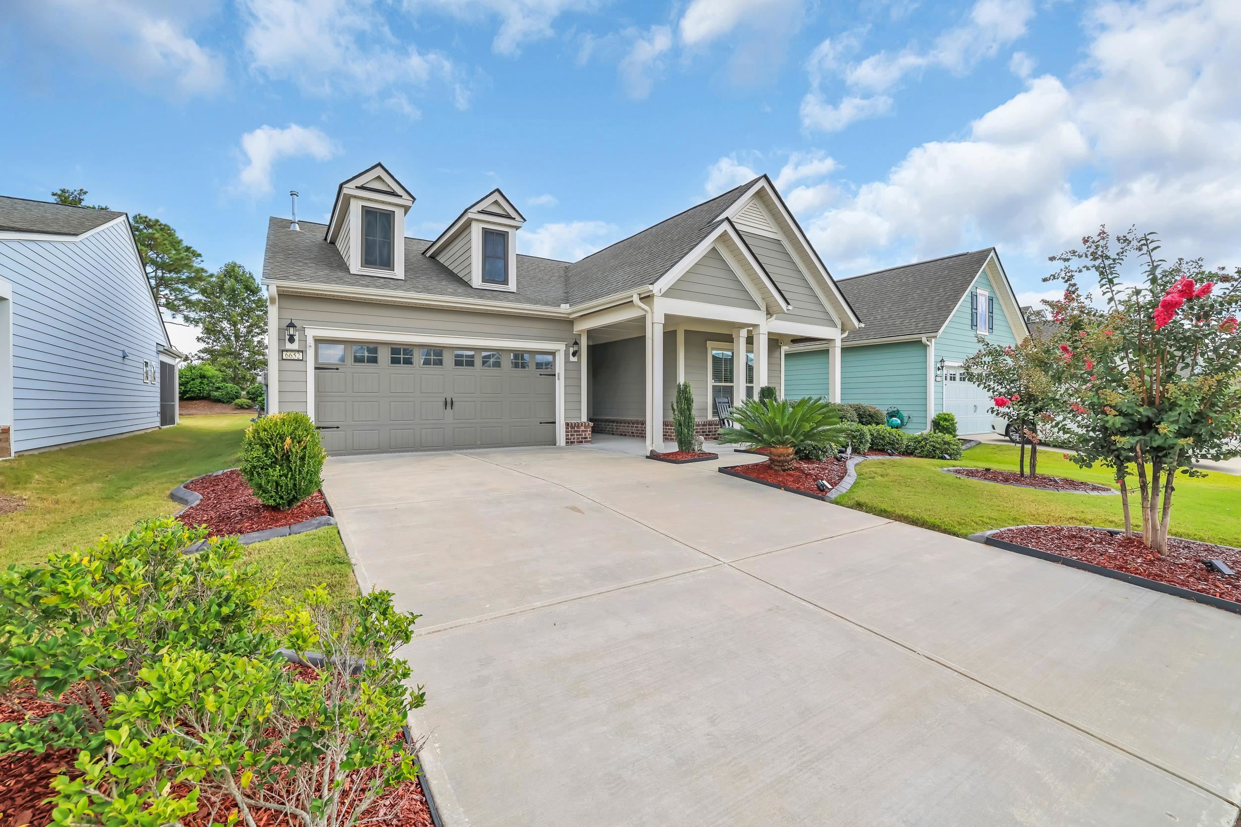 6652 Anterselva Dr. Property Photo 5