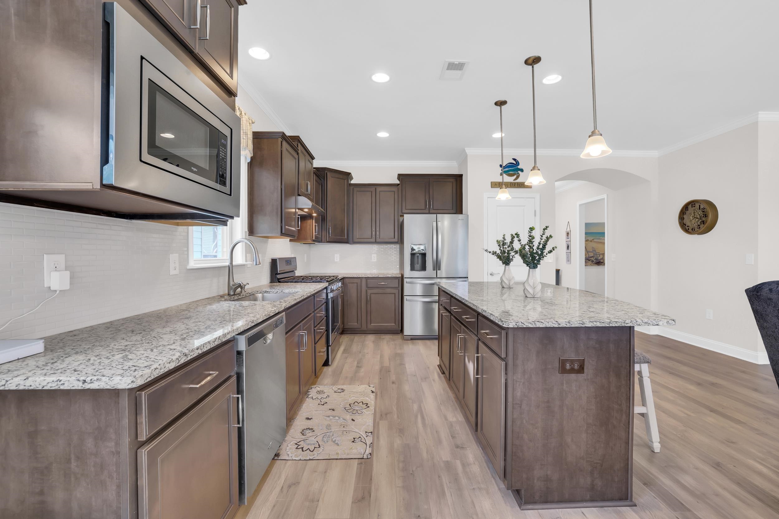 6652 Anterselva Dr. Property Photo 13