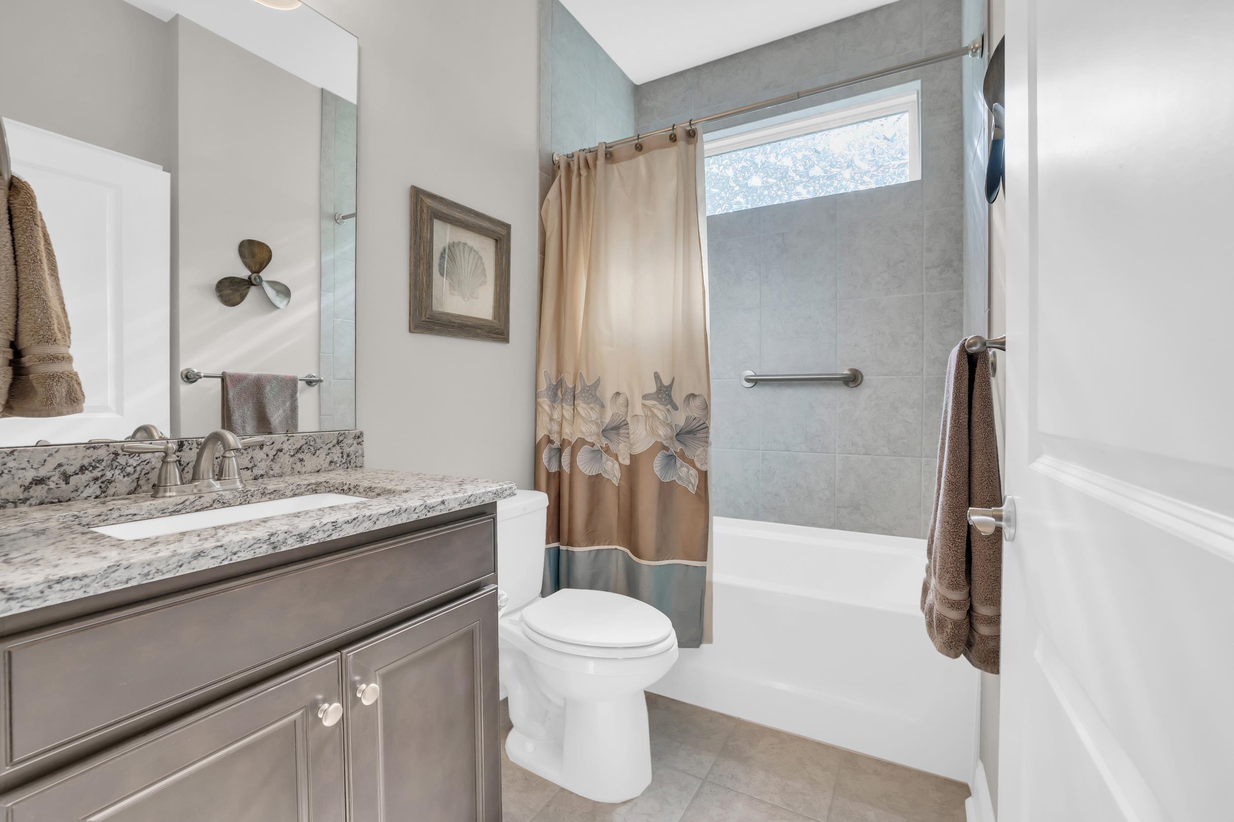 6652 Anterselva Dr. Property Photo 22