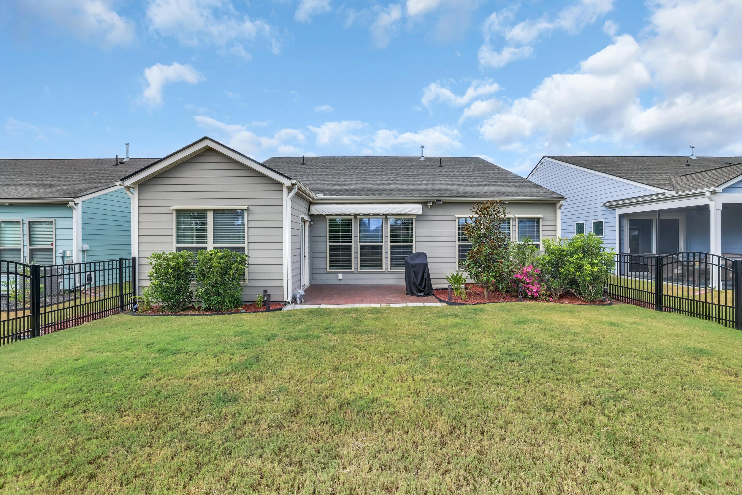6652 Anterselva Dr. Property Photo 34