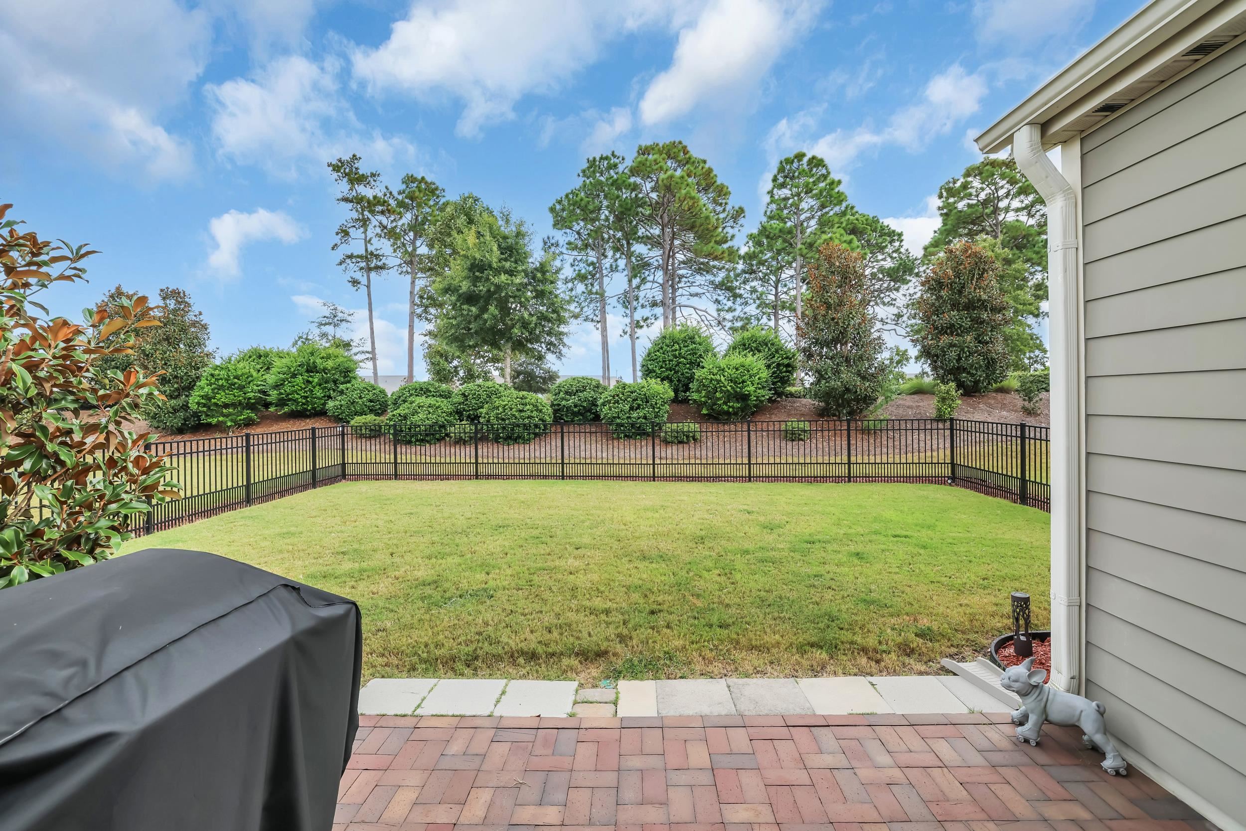 6652 Anterselva Dr. Property Photo 35