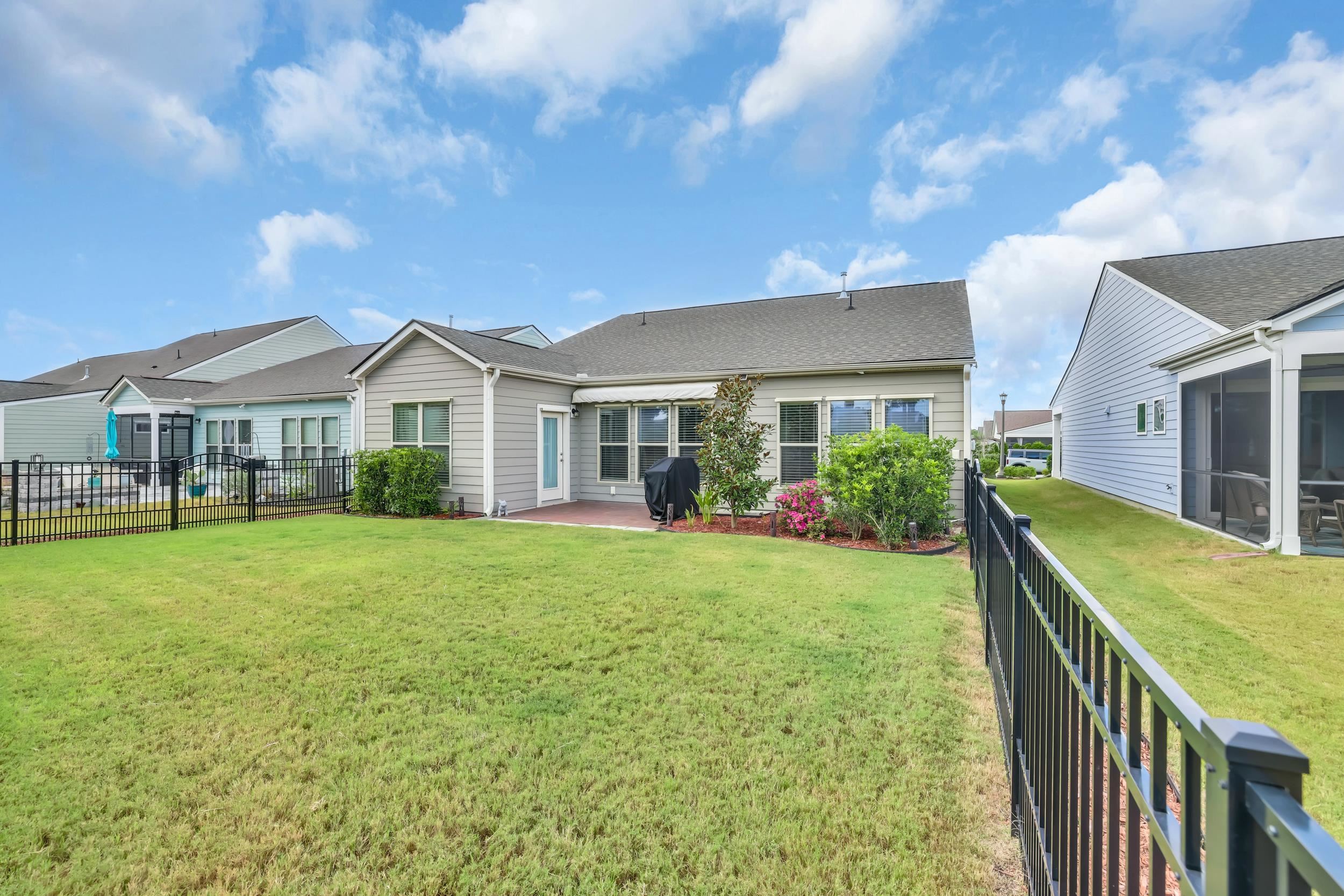 6652 Anterselva Dr. Property Photo 38