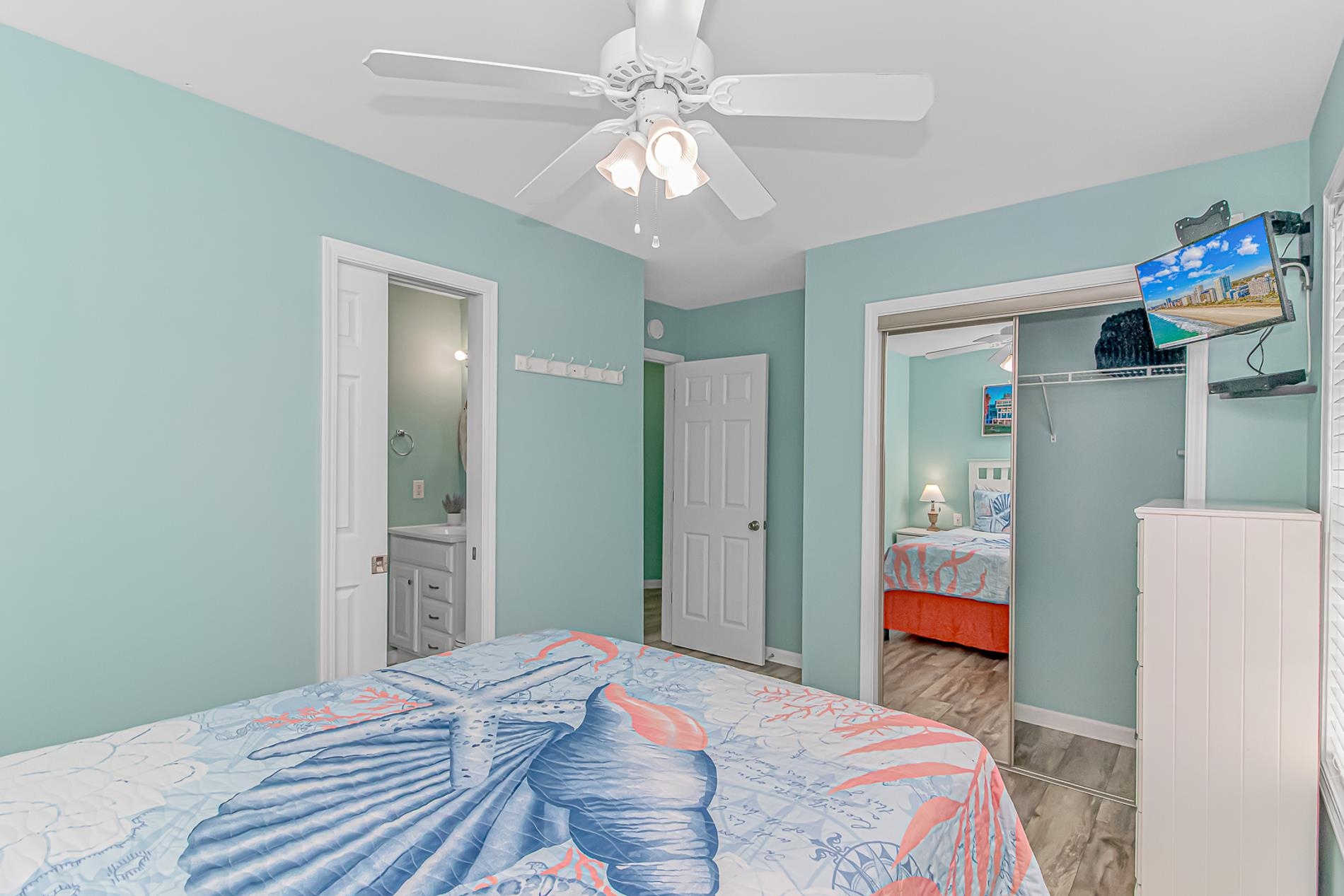 6001- 1080 S Kings Hwy. Property Photo 15