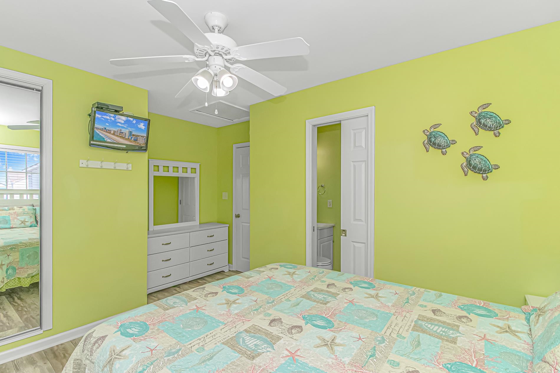 6001- 1080 S Kings Hwy. Property Photo 25