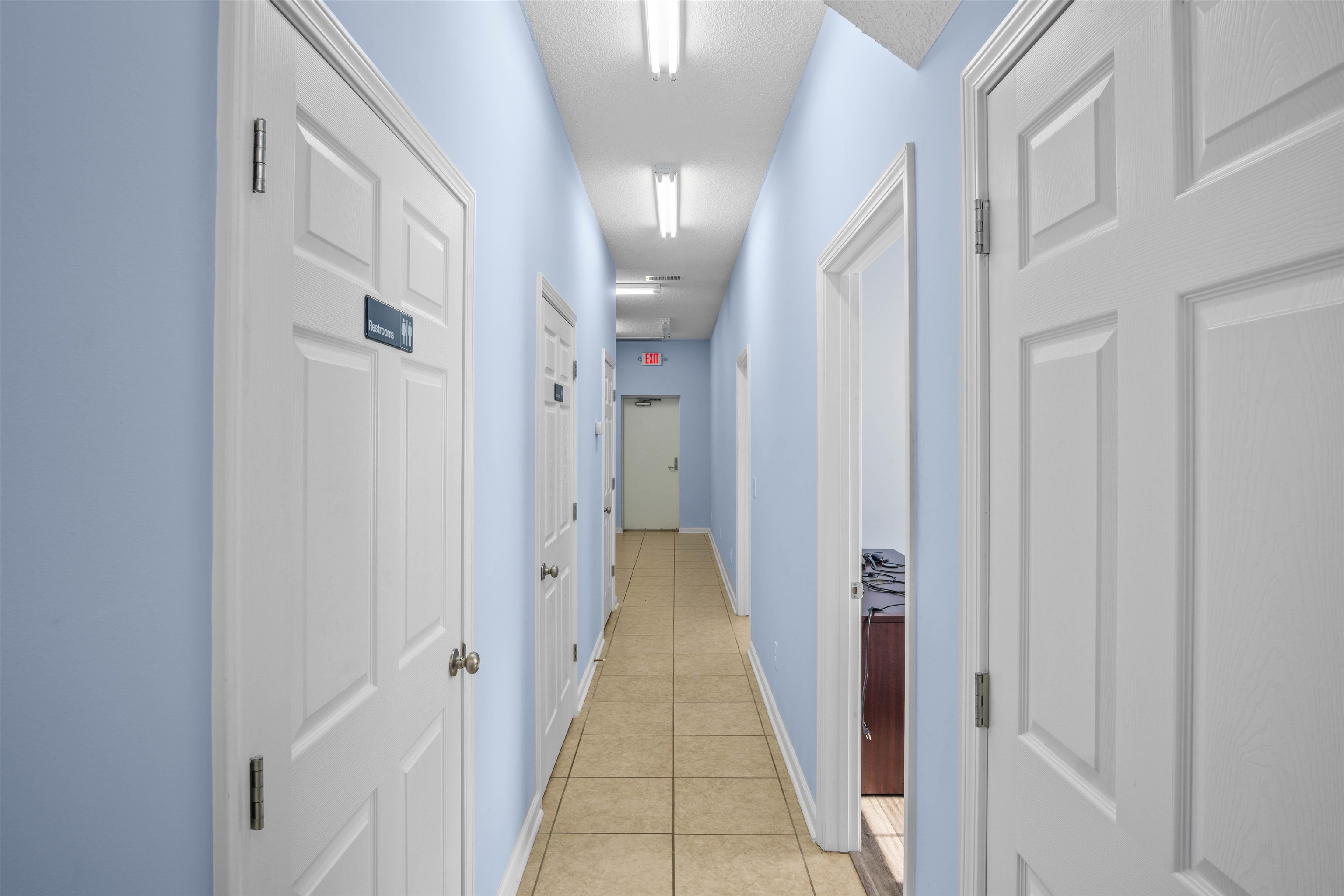 150 Sun Light Dr. Property Photo 5