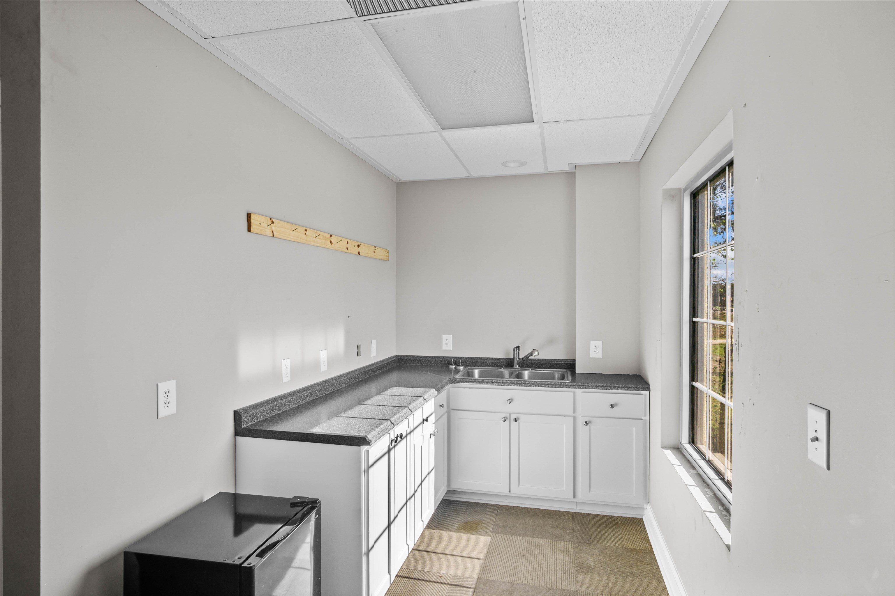 150 Sun Light Dr. Property Photo 17