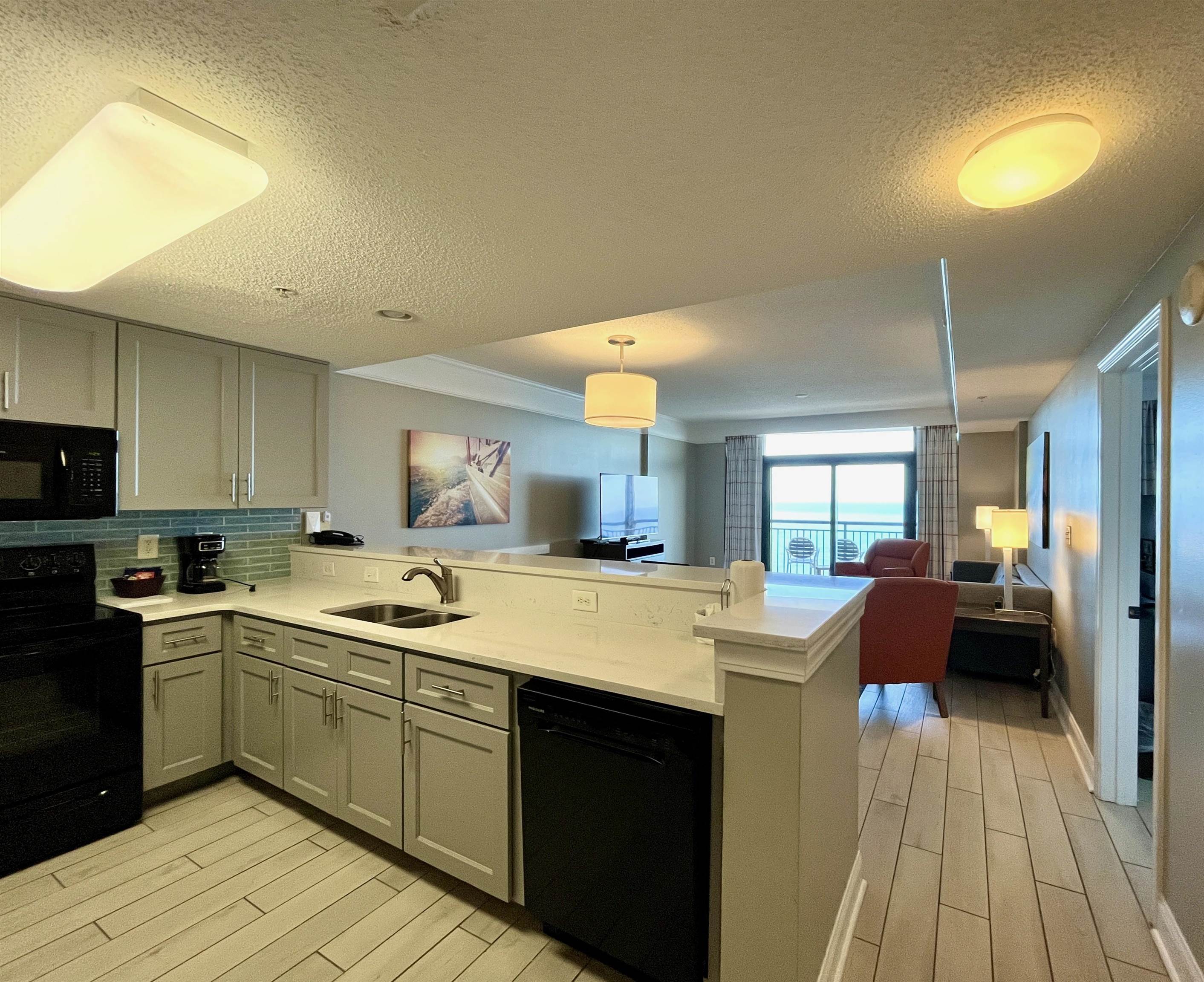 2600 N Ocean Blvd. Property Photo 5