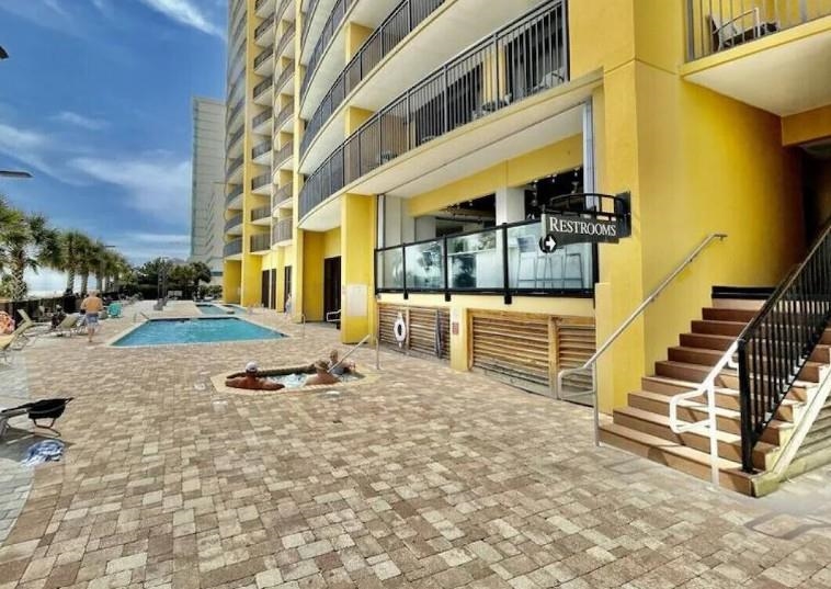 2600 N Ocean Blvd. Property Photo 26