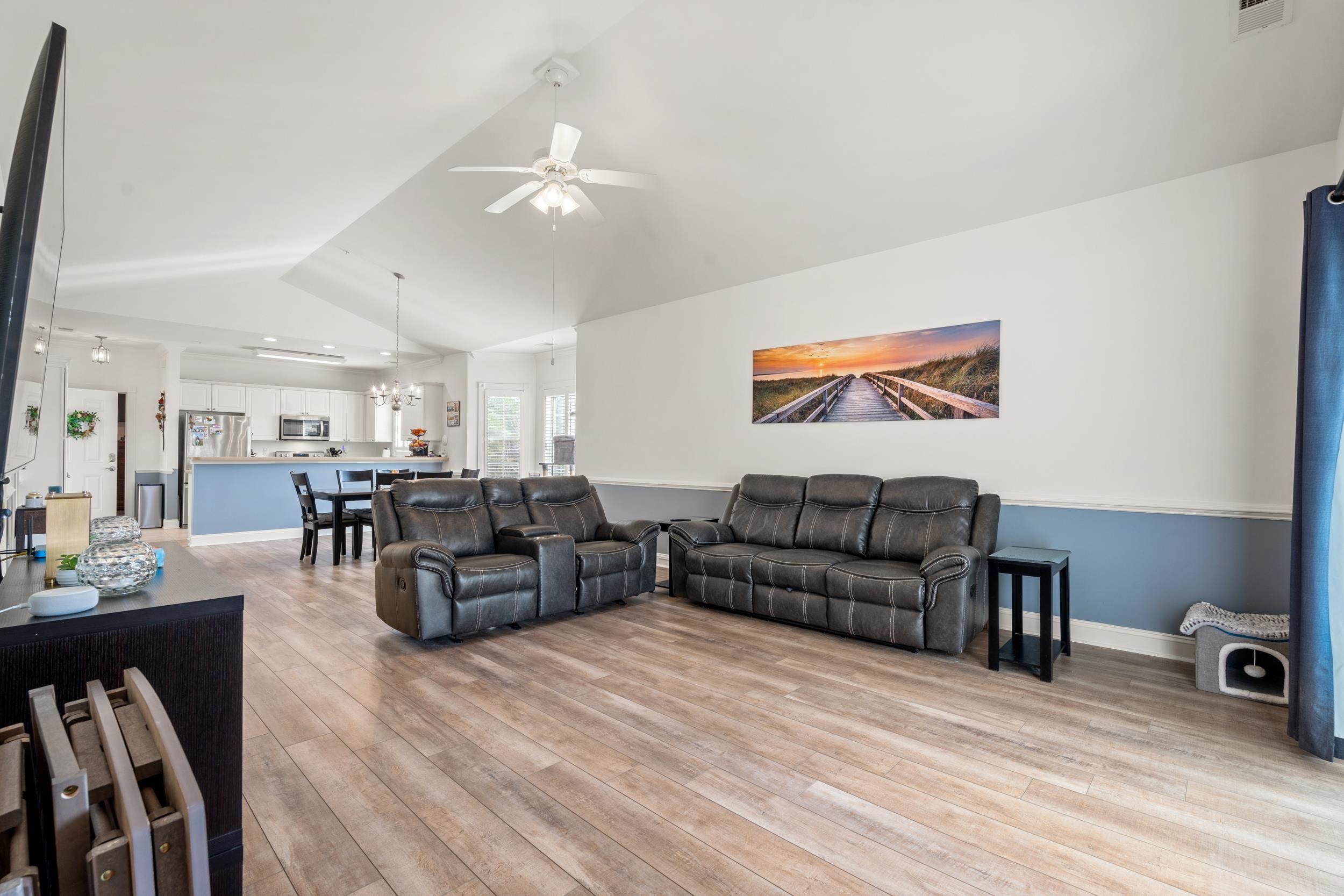 4837 Luster Leaf Circle Property Photo 10