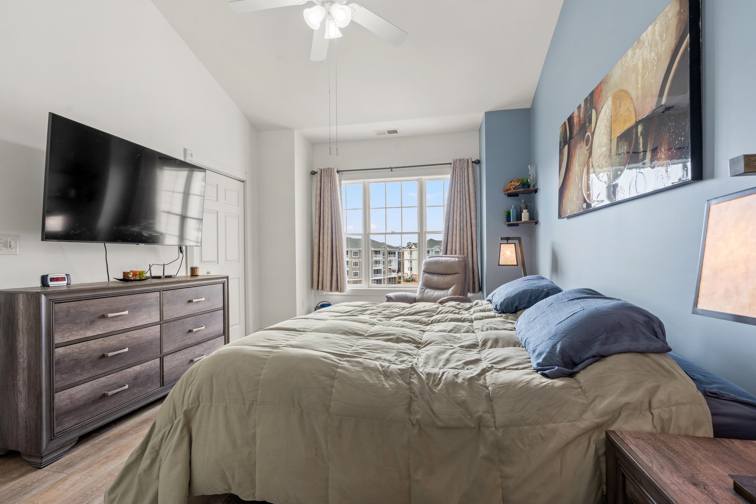 4837 Luster Leaf Circle Property Photo 13