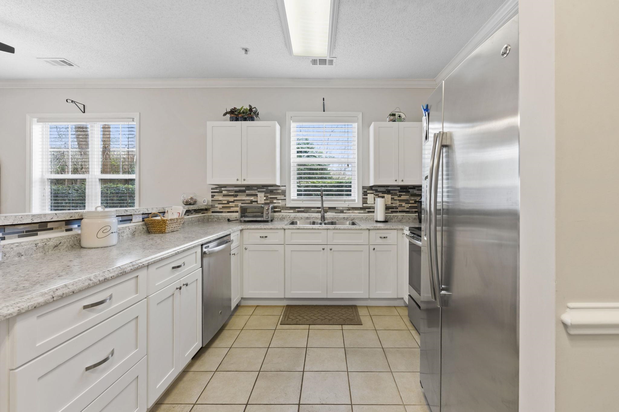 805 Crumpet Ct. Property Photo 3