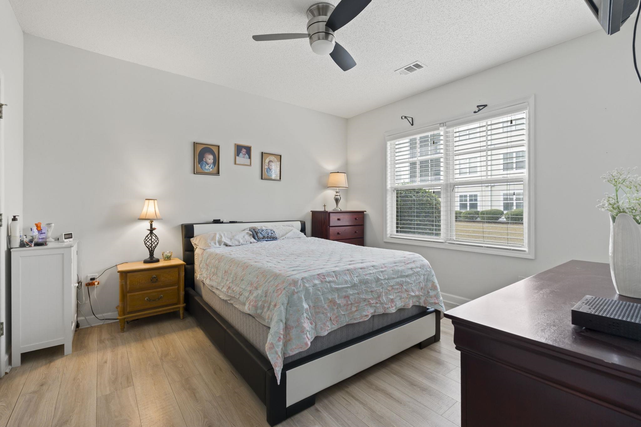 805 Crumpet Ct. Property Photo 17