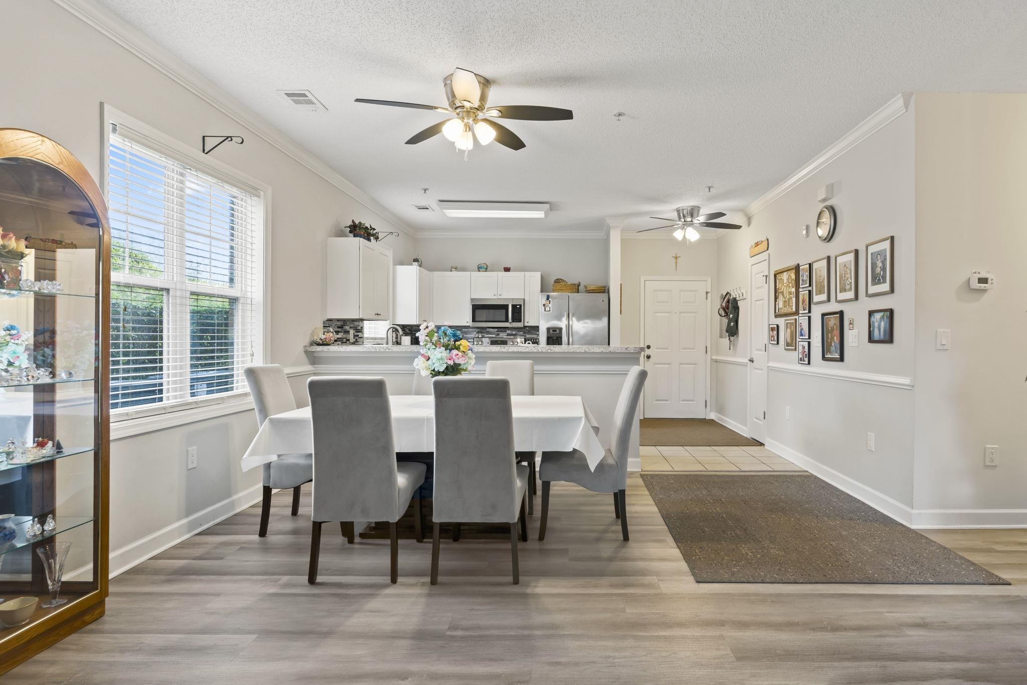 805 Crumpet Ct. Property Photo 23