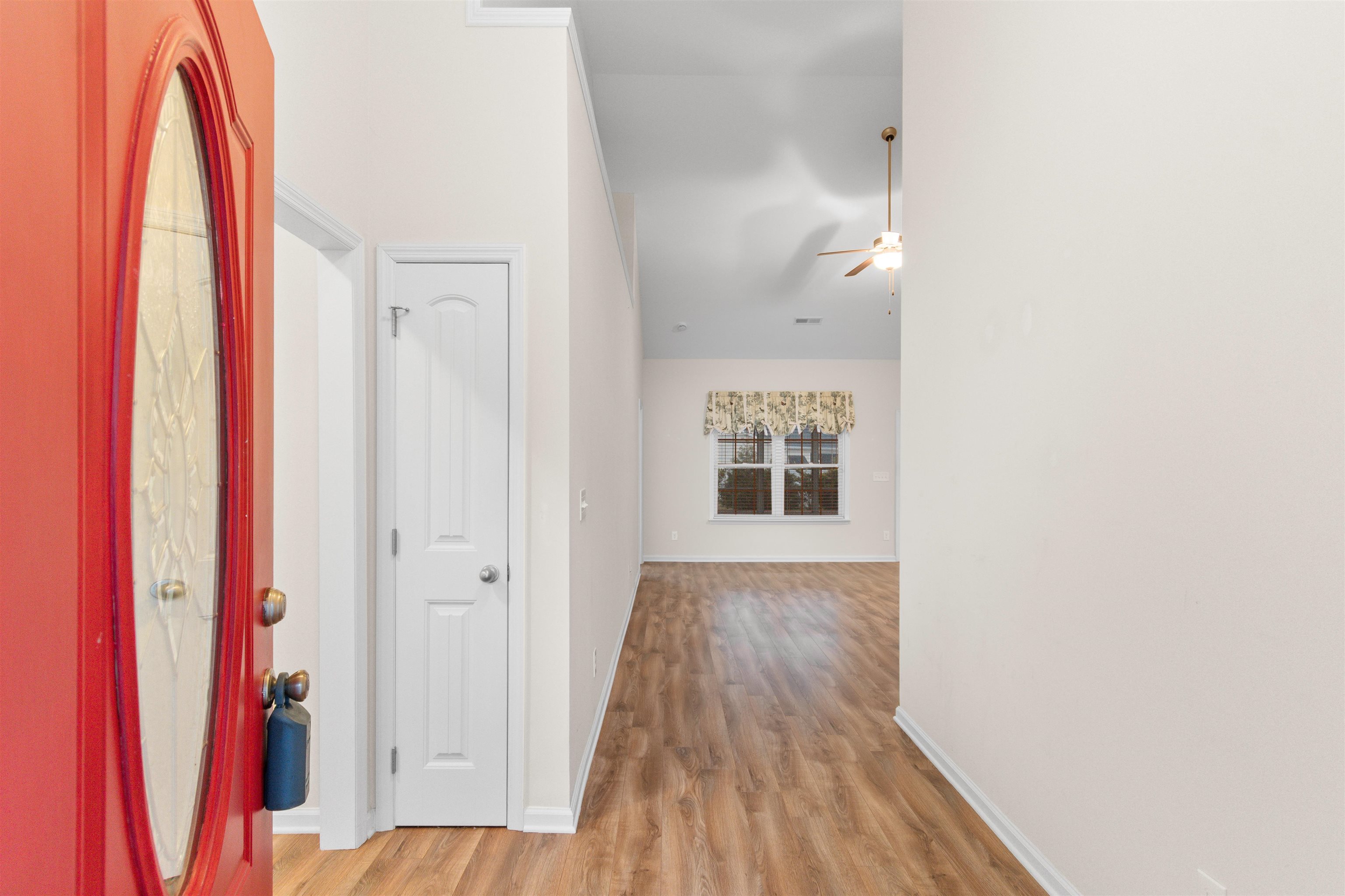 805 Payne Ct. Property Photo 4