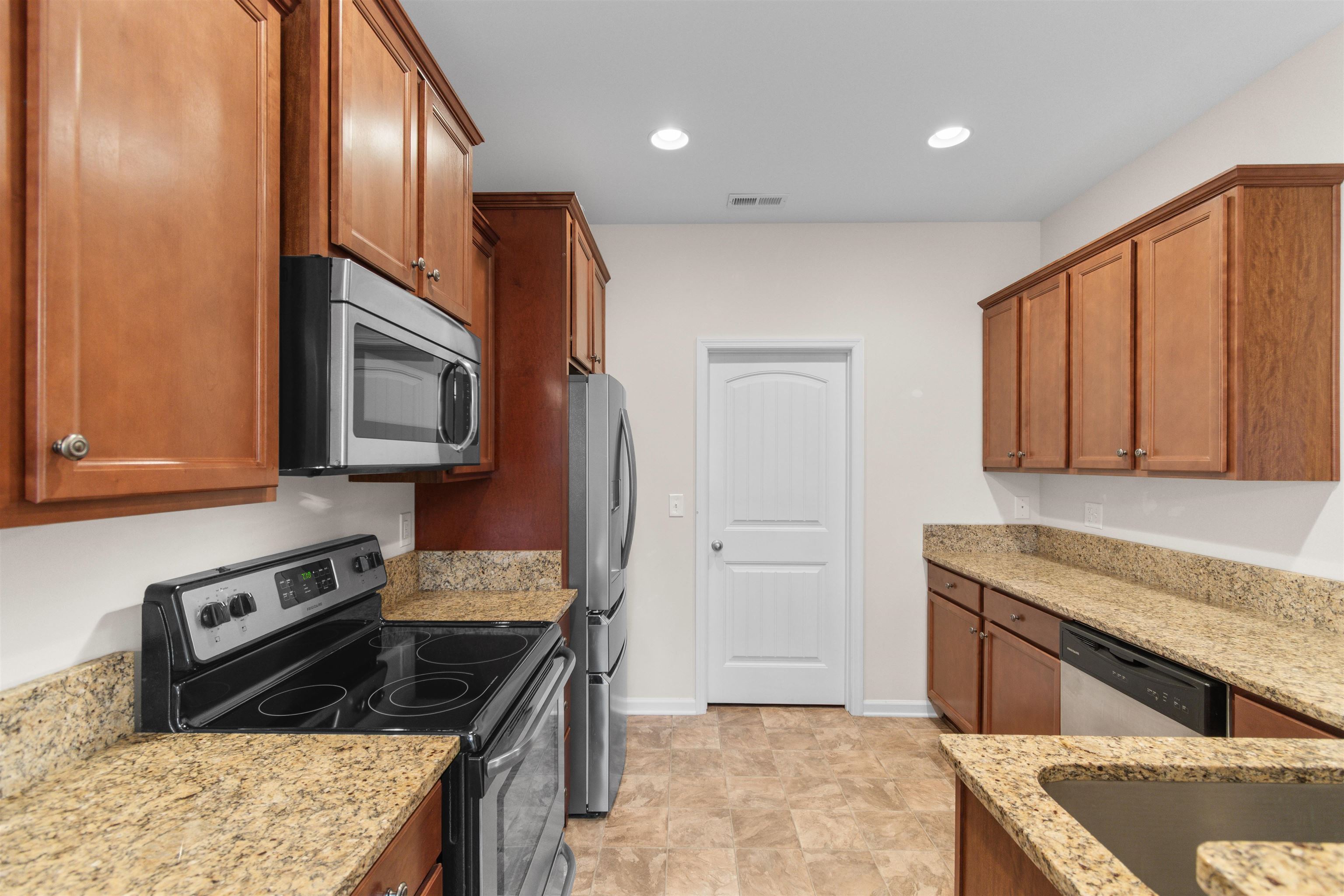 805 Payne Ct. Property Photo 7