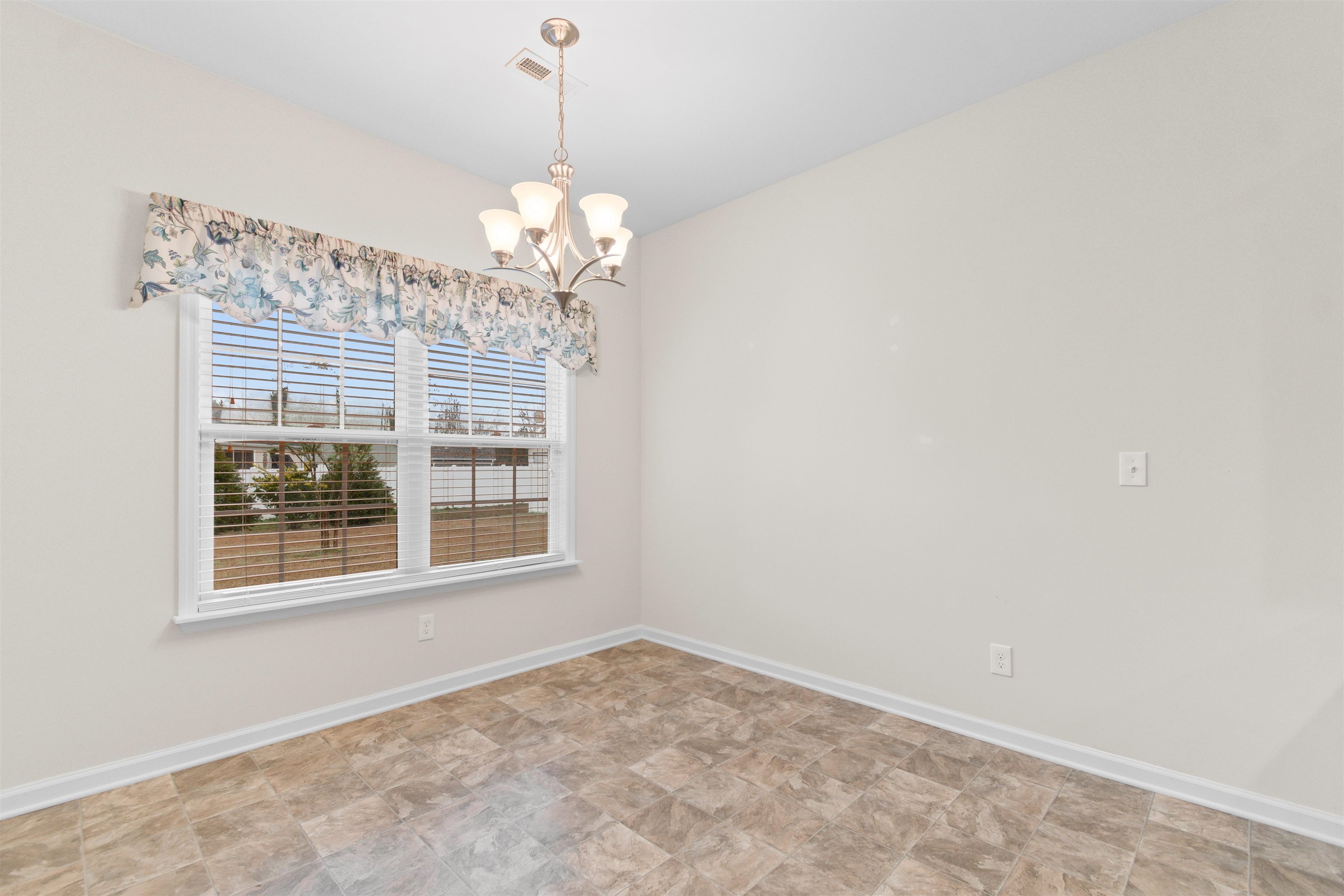 805 Payne Ct. Property Photo 12