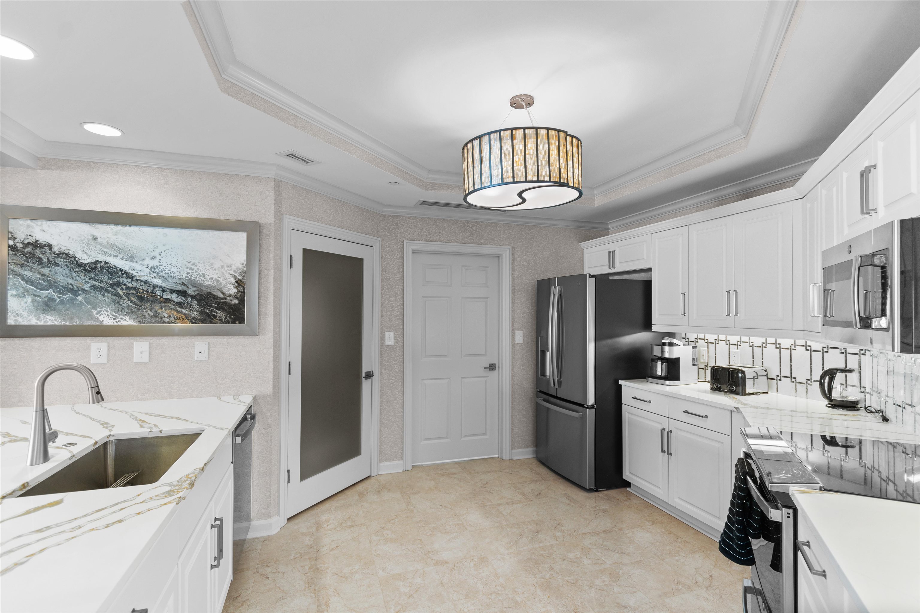 8500 Margate Circle Property Photo 15