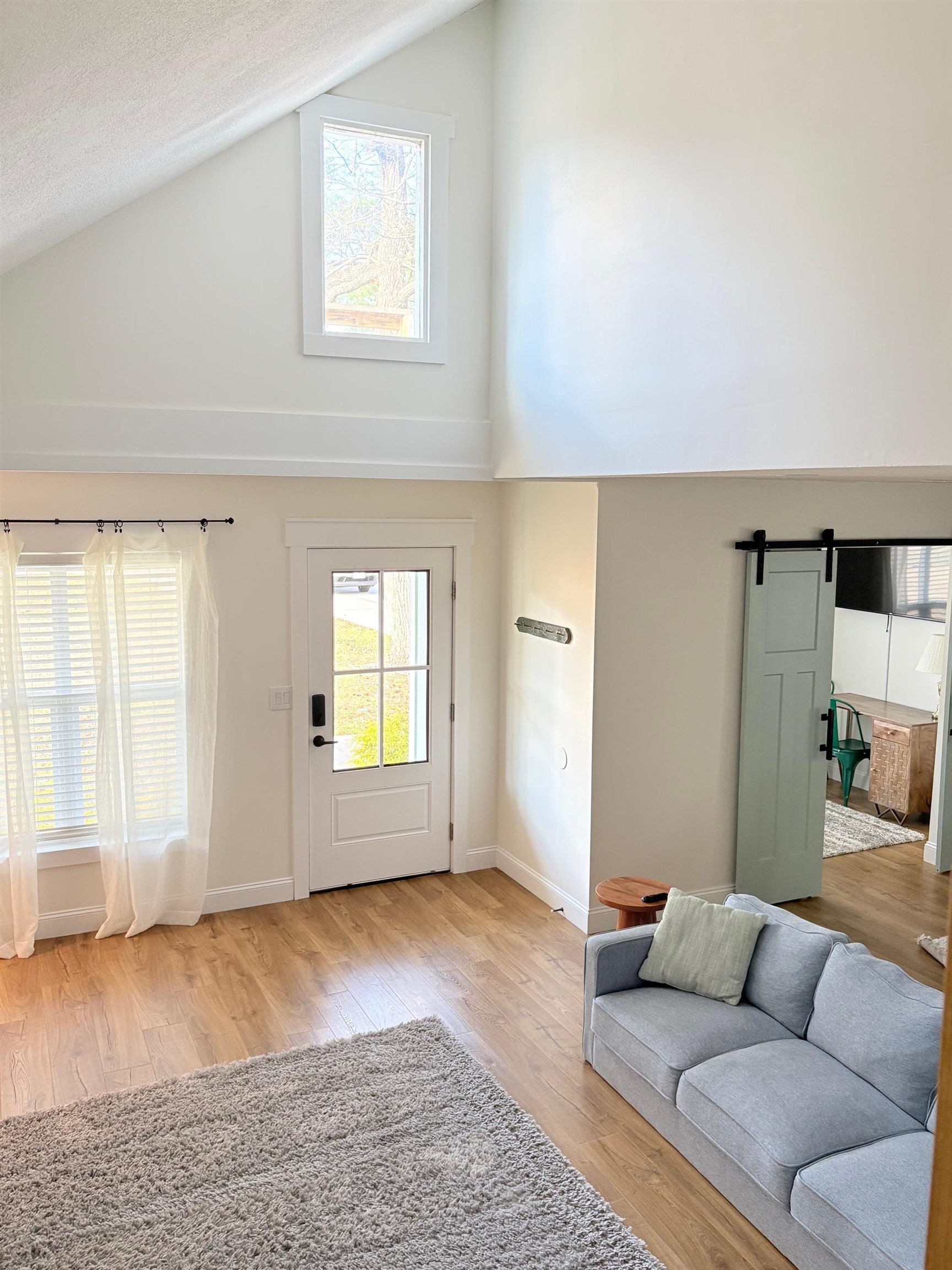 100 Boundary Loop Rd. Property Photo 12