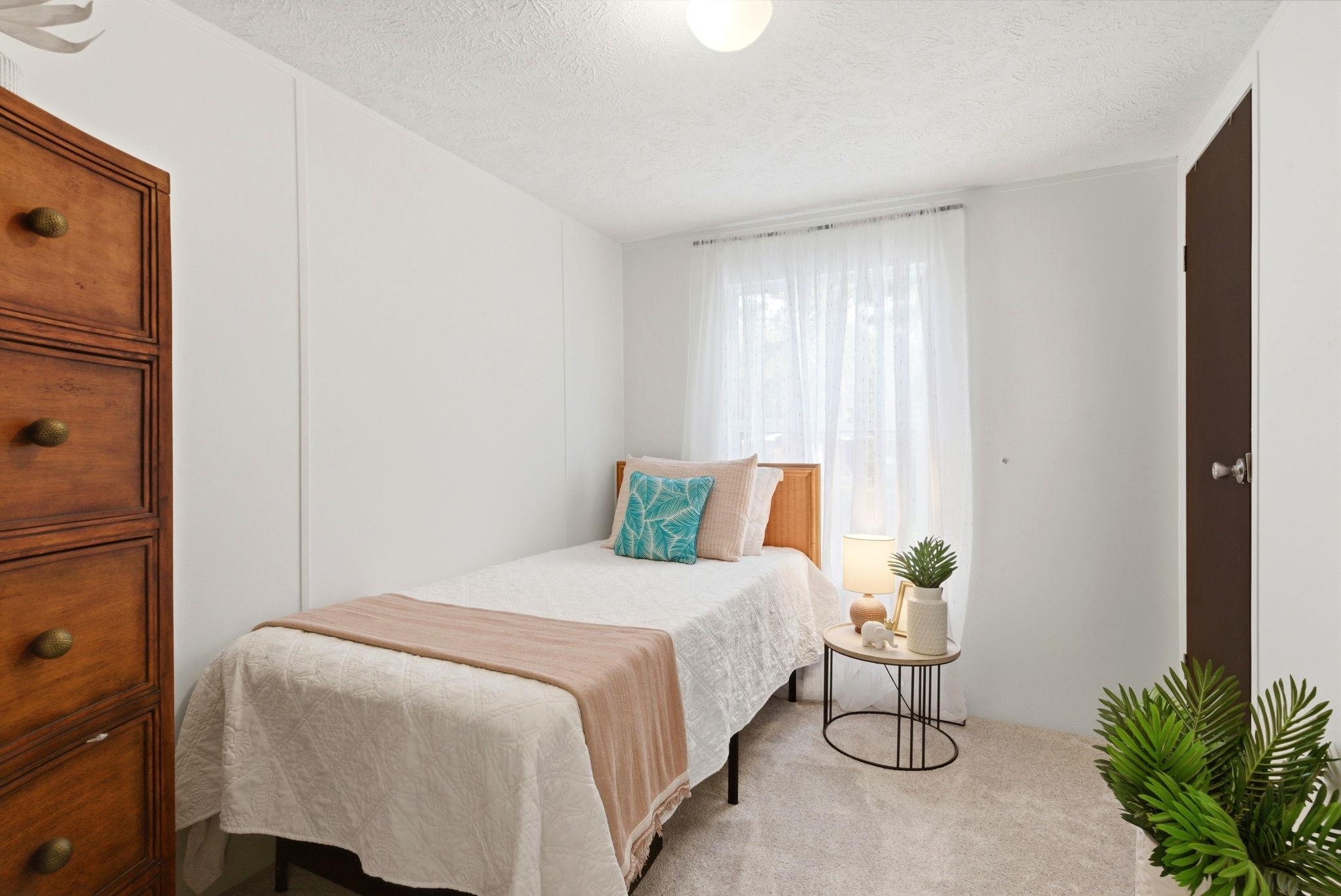 120 Yale Pl. Property Photo 10