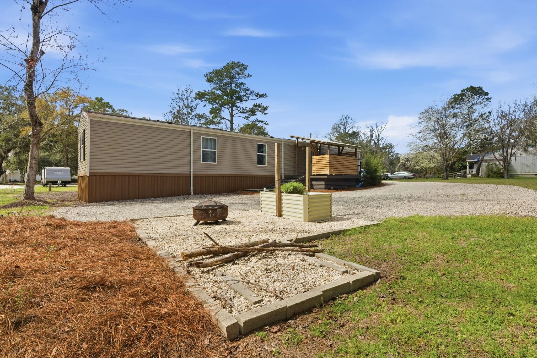 120 Yale Pl. Property Photo 29
