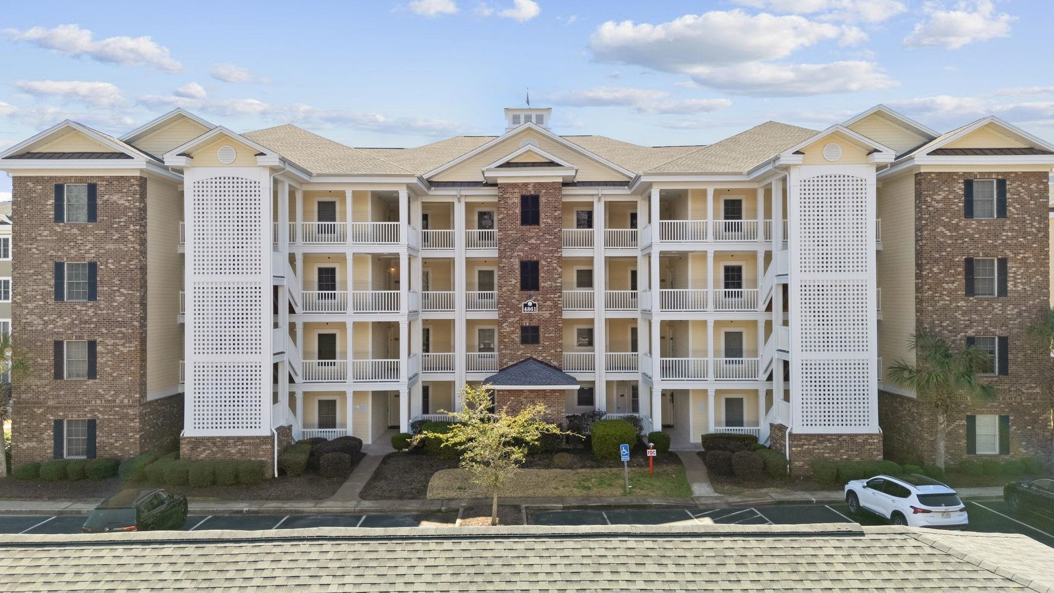 4861 Luster Leaf Circle Property Photo 1