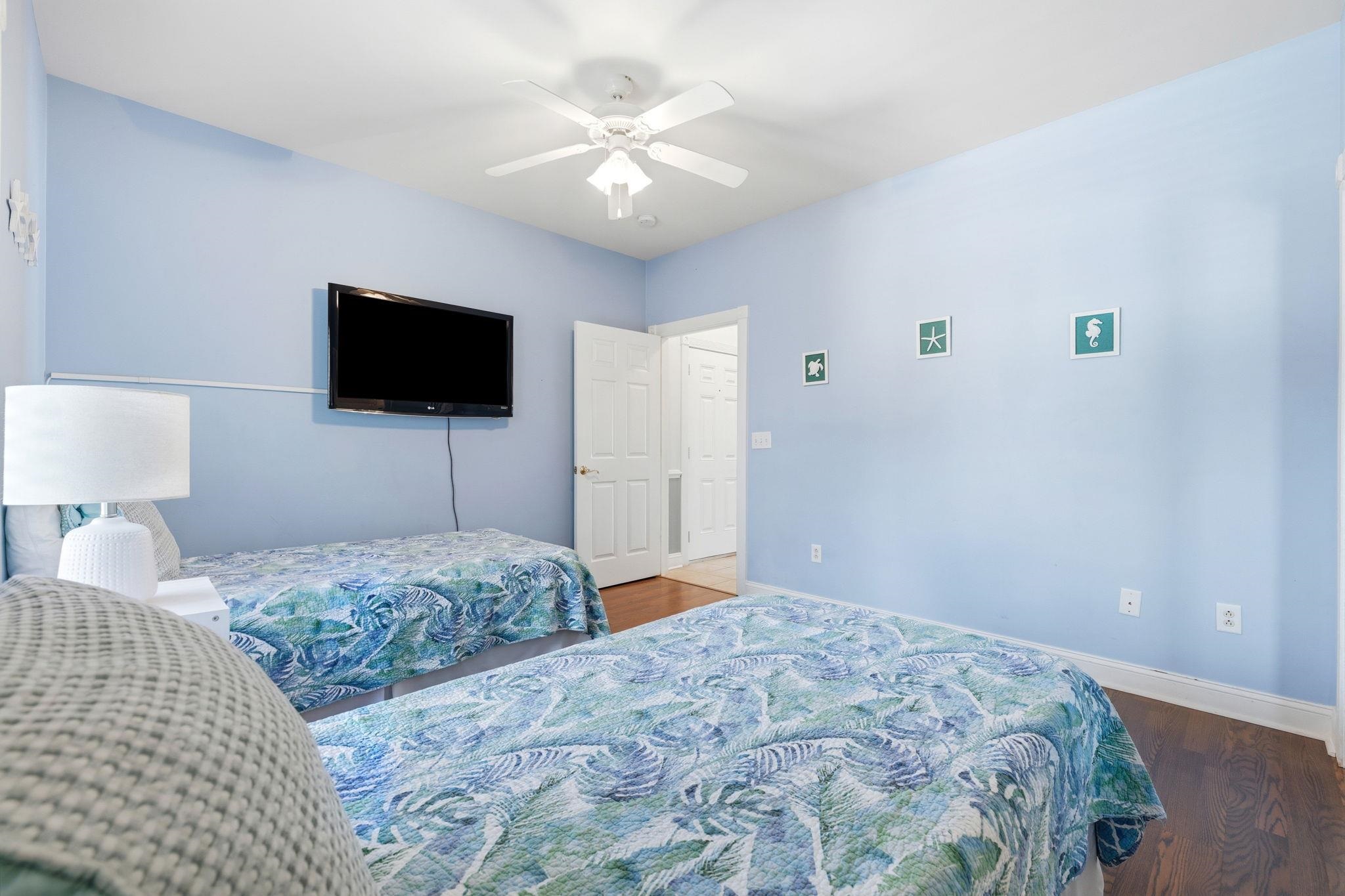 4861 Luster Leaf Circle Property Photo 9