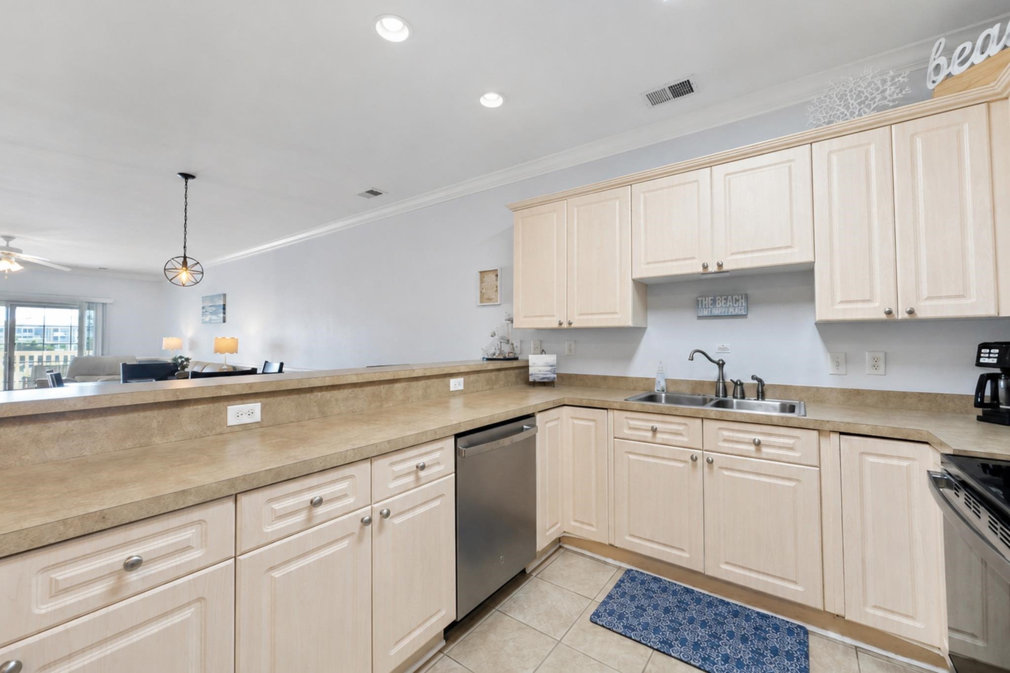 4861 Luster Leaf Circle Property Photo 21