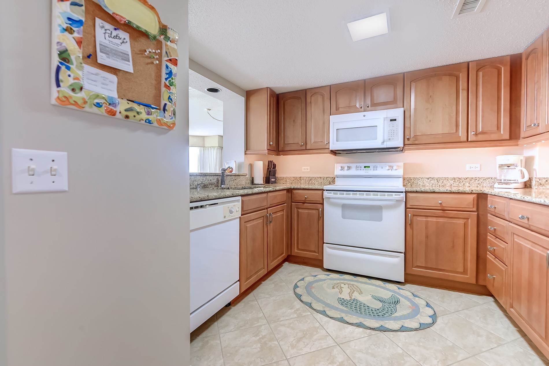101 Ocean Creek Dr. Property Photo 10