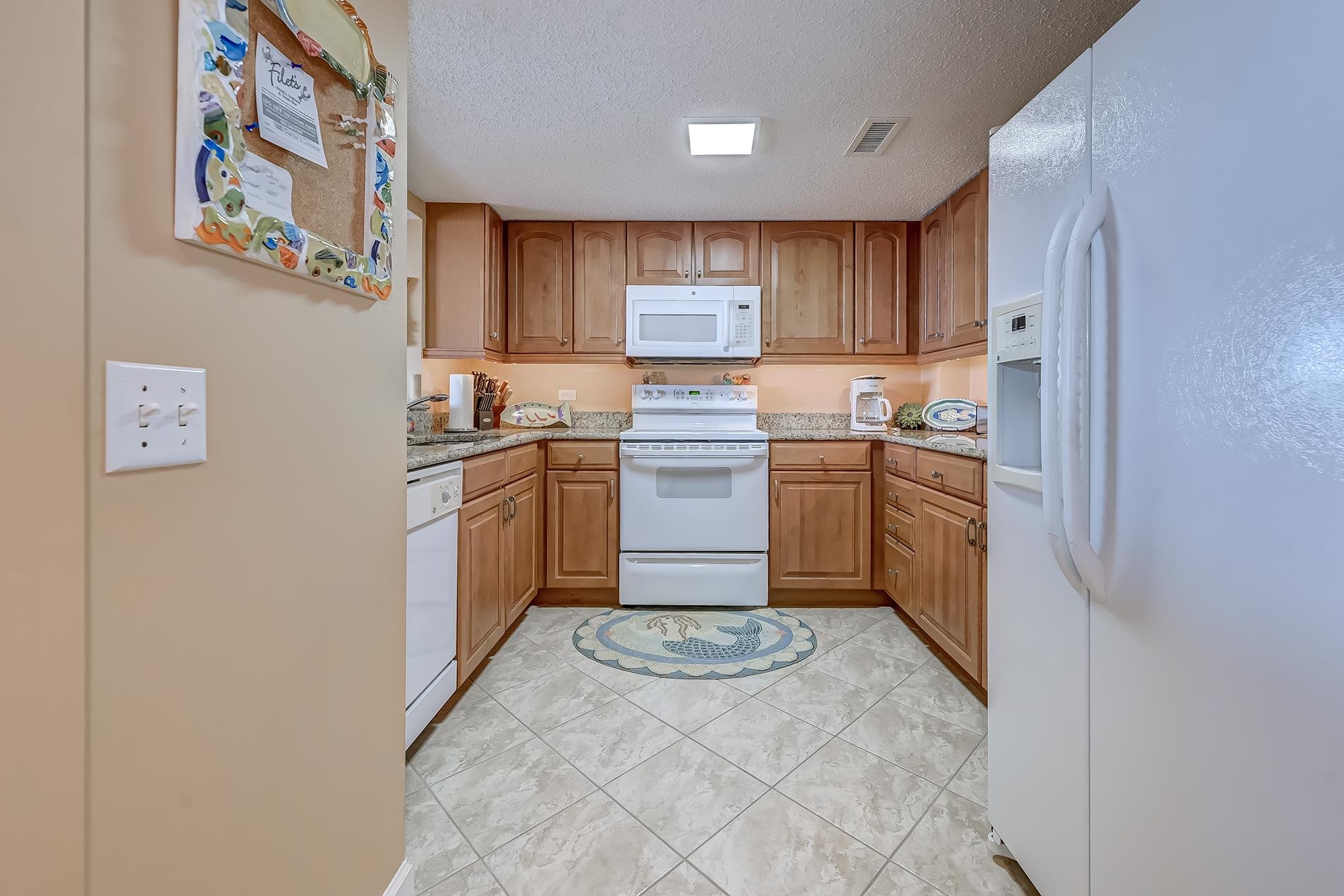 101 Ocean Creek Dr. Property Photo 14